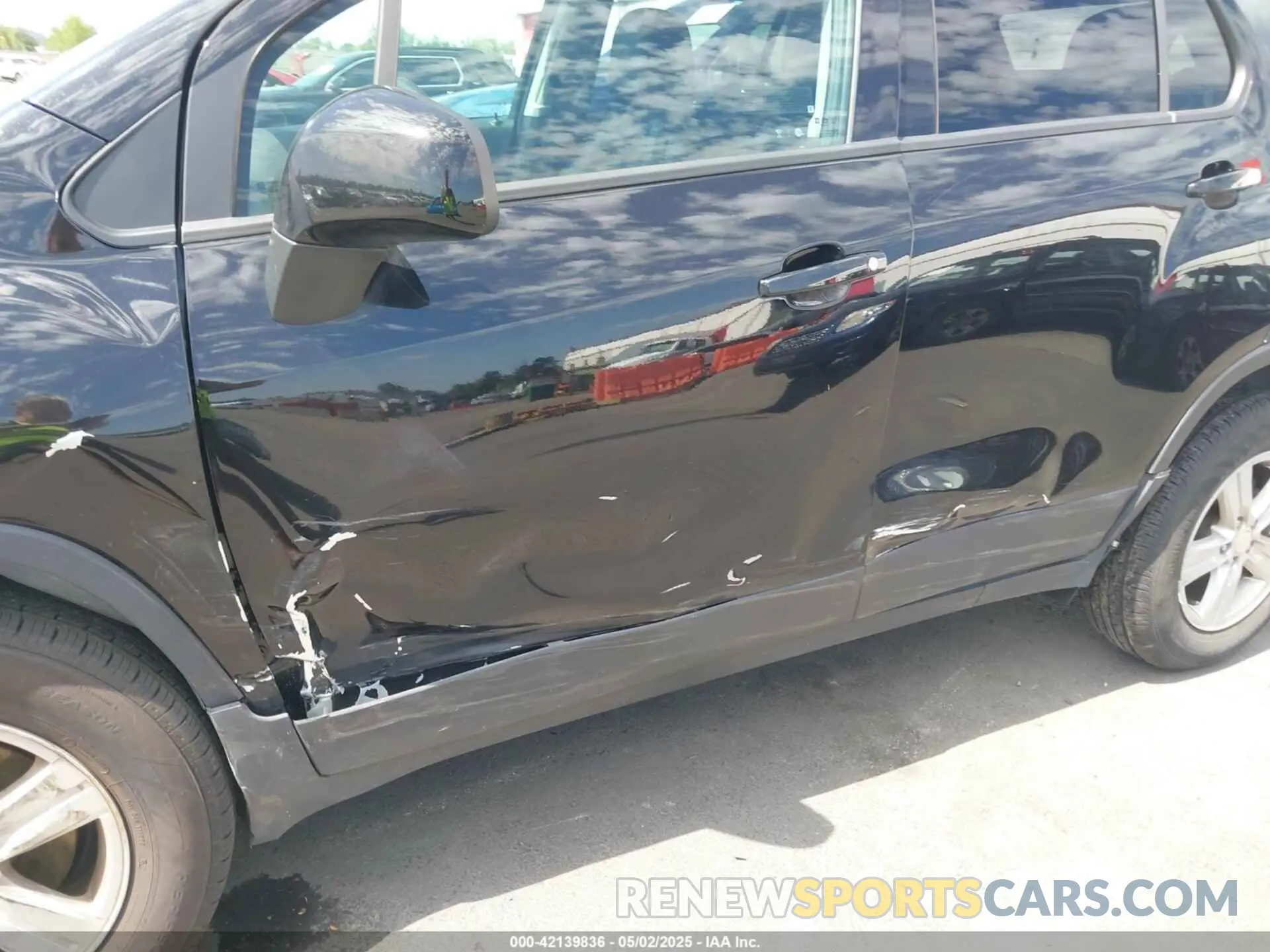 6 fotografías del automóvil dañado KL7CJPSM5MB365722 CHEVROLET TRAX 2021