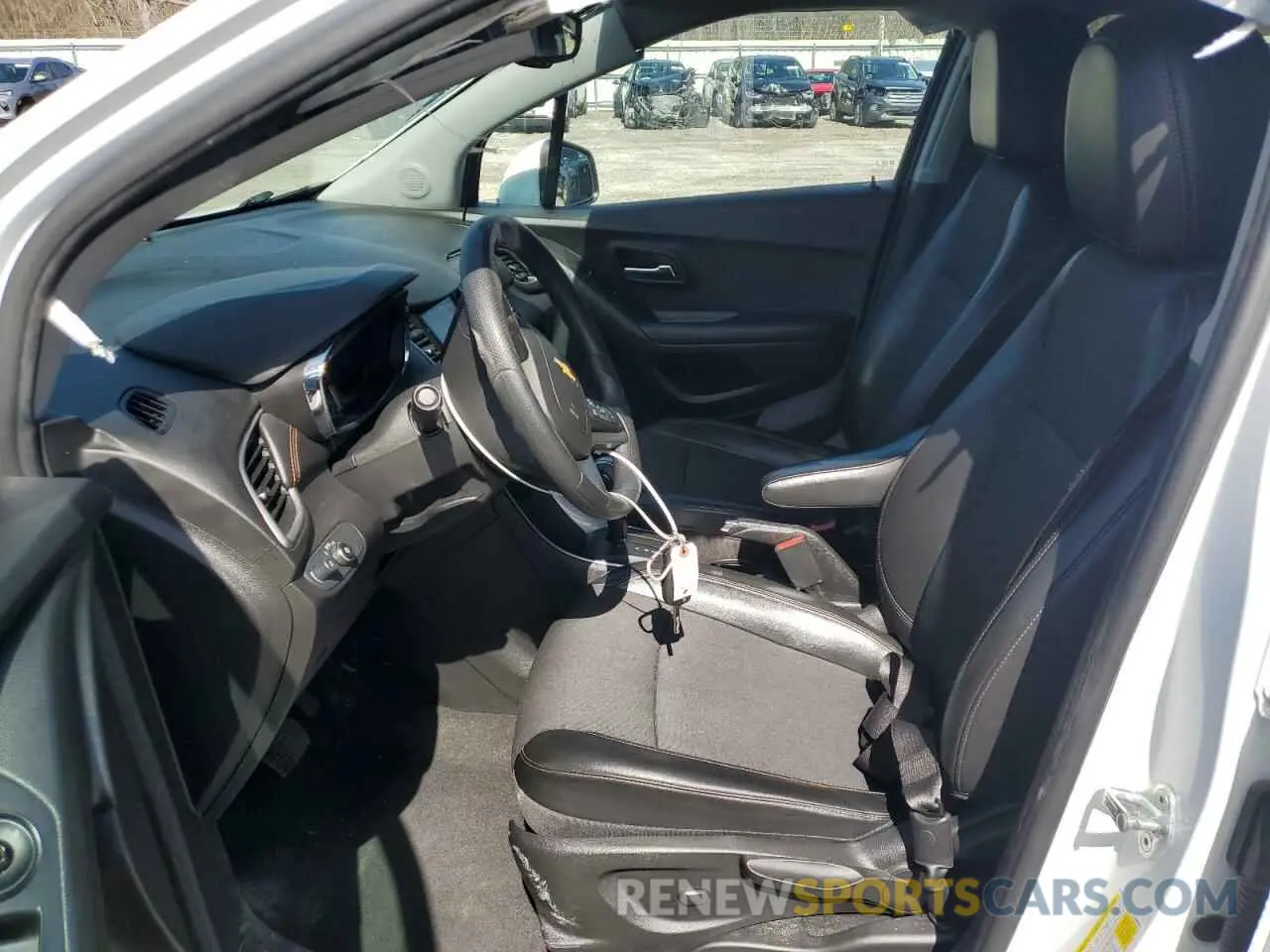 7 fotografías del automóvil dañado KL7CJPSM5MB372394 CHEVROLET TRAX 2021