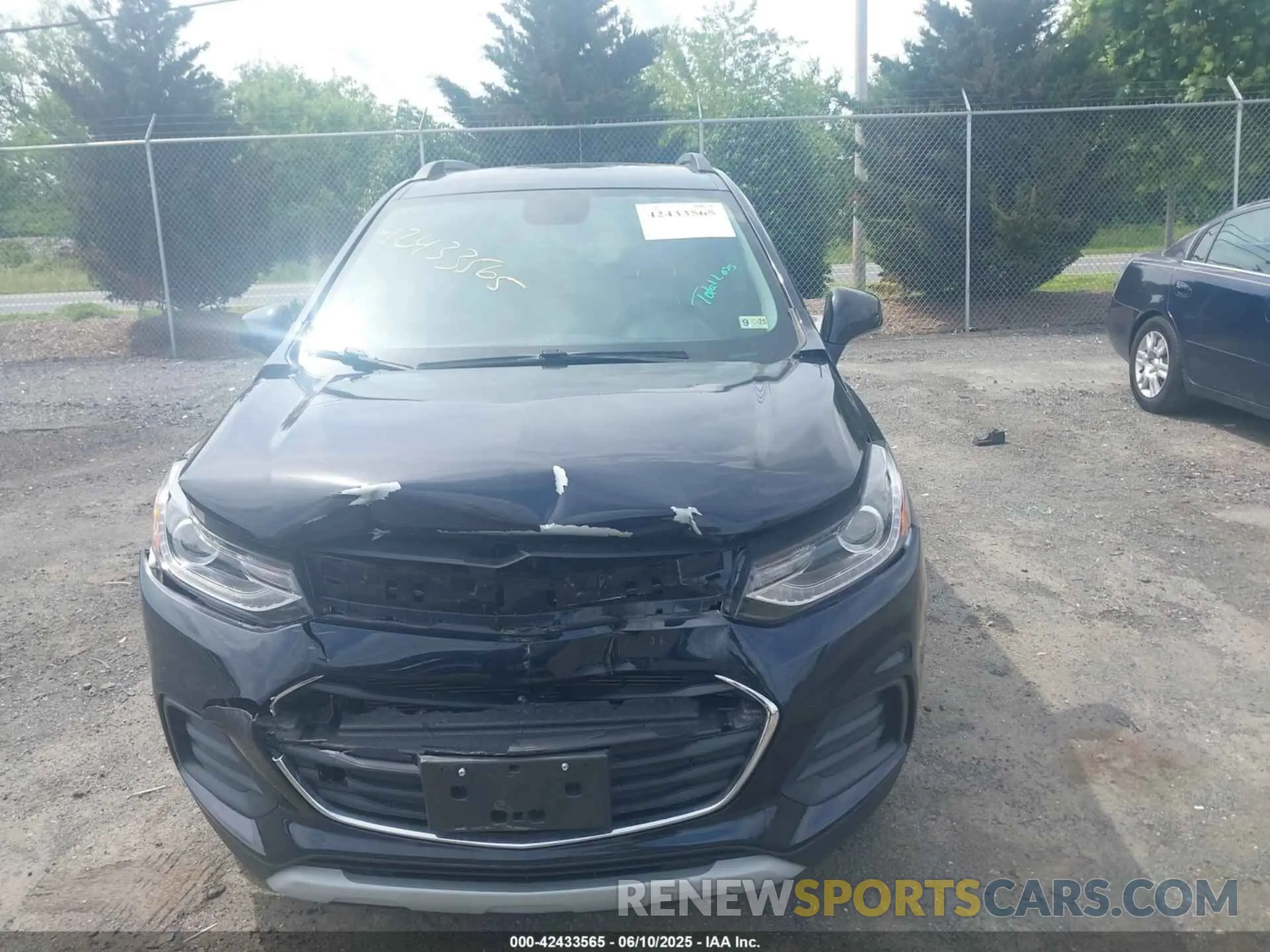 12 fotografías del automóvil dañado KL7CJPSM5MB374551 CHEVROLET TRAX 2021