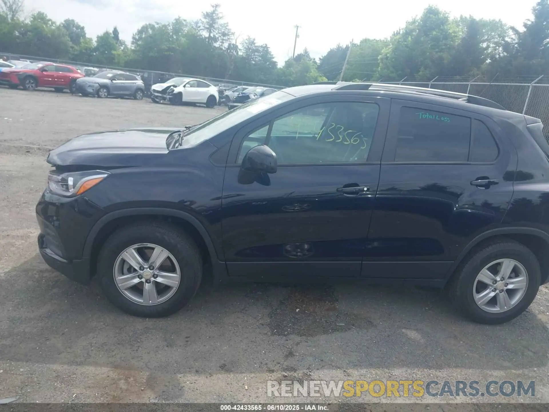 14 fotografías del automóvil dañado KL7CJPSM5MB374551 CHEVROLET TRAX 2021