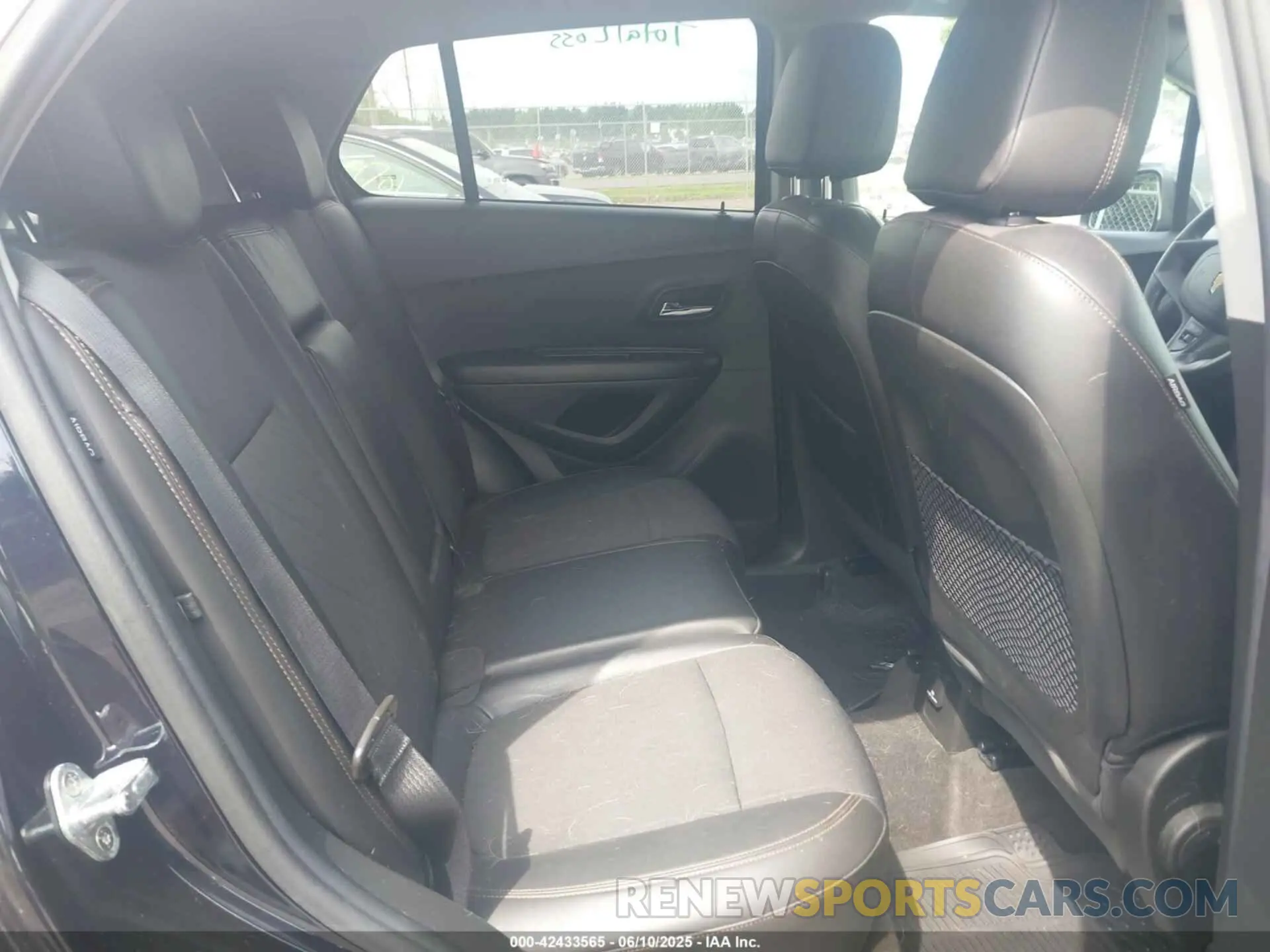 8 fotografías del automóvil dañado KL7CJPSM5MB374551 CHEVROLET TRAX 2021
