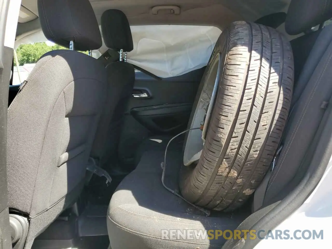 11 fotografías del automóvil dañado KL7CJKSM3NB512737 CHEVROLET TRAX 2022
