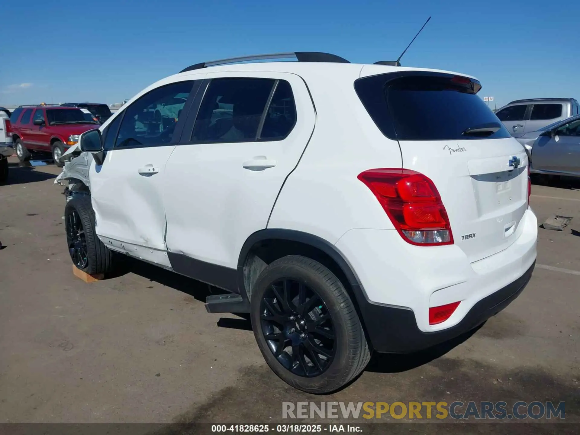 3 fotografías del automóvil dañado KL7CJLSM1NB512337 CHEVROLET TRAX 2022