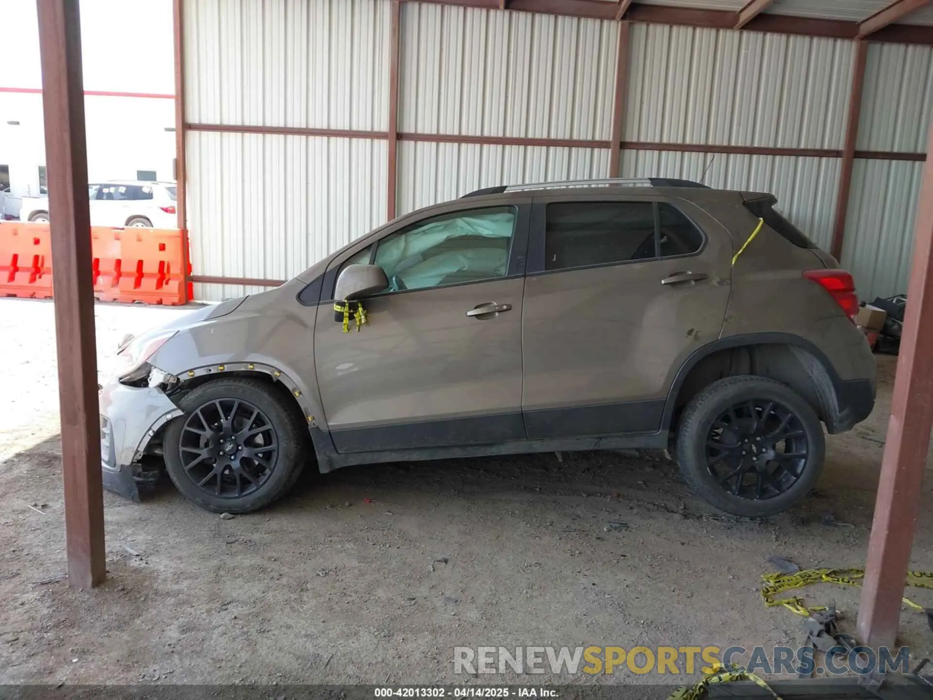 14 fotografías del automóvil dañado KL7CJLSM2NB514680 CHEVROLET TRAX 2022