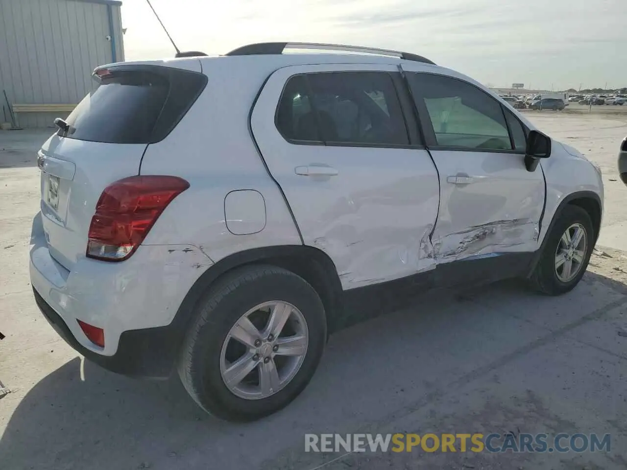 3 fotografías del automóvil dañado KL7CJLSM2NB568187 CHEVROLET TRAX 2022