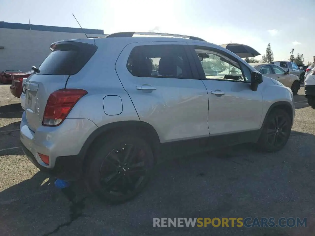 3 fotografías del automóvil dañado KL7CJLSM4NB551147 CHEVROLET TRAX 2022