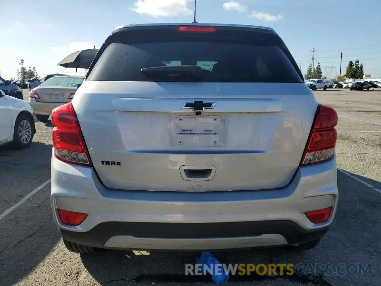 6 fotografías del automóvil dañado KL7CJLSM4NB551147 CHEVROLET TRAX 2022