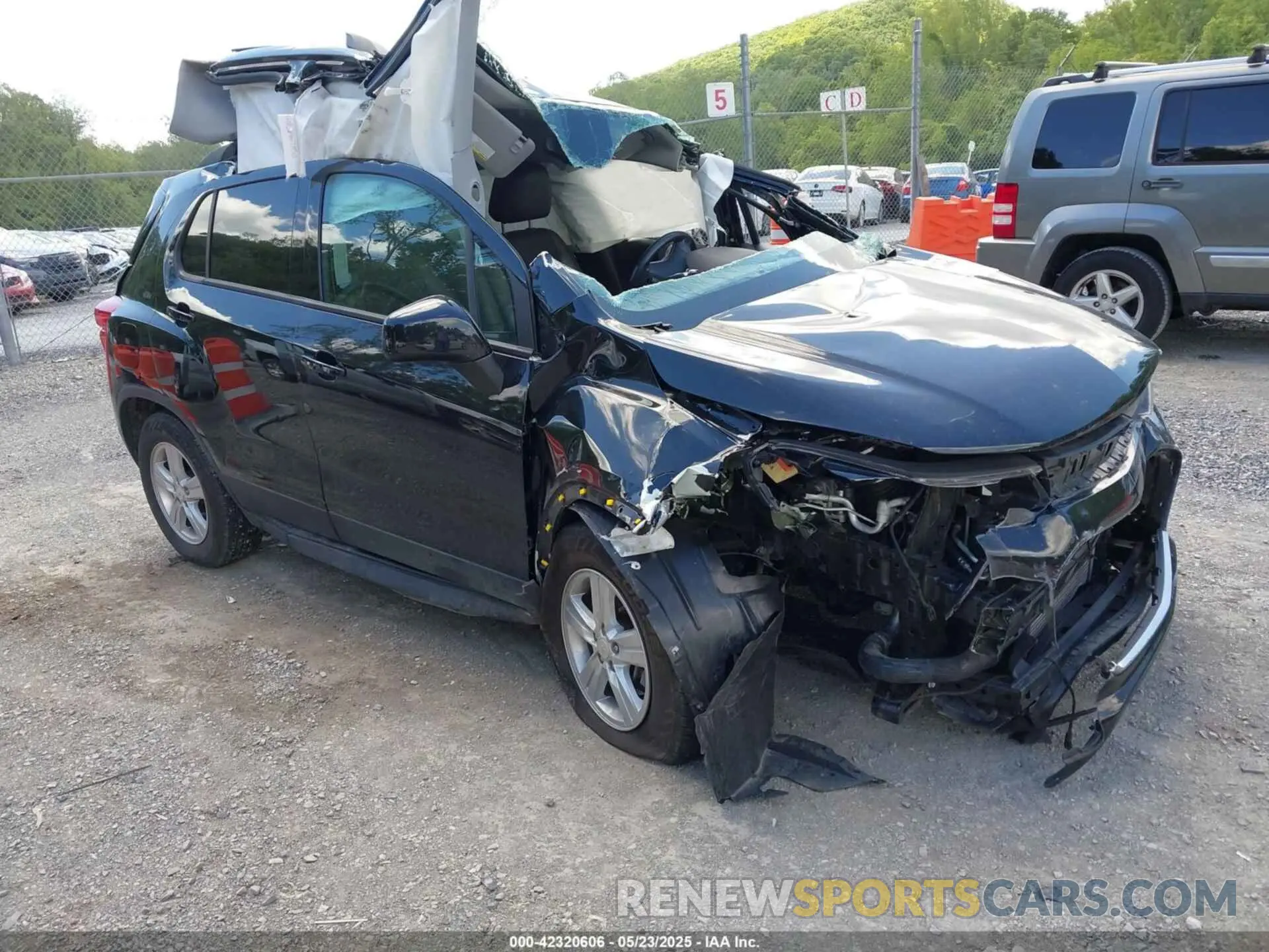 1 fotografías del automóvil dañado KL7CJPSM1NB520493 CHEVROLET TRAX 2022