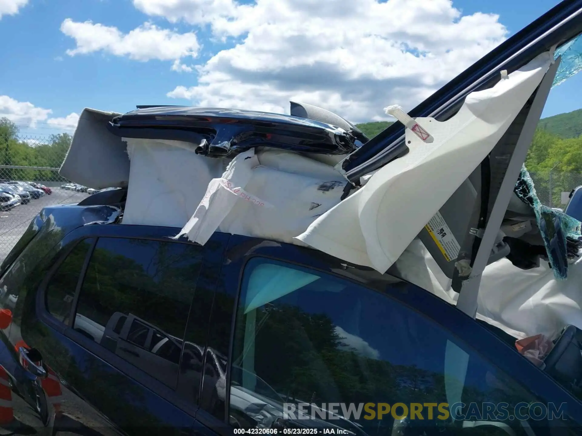 14 fotografías del automóvil dañado KL7CJPSM1NB520493 CHEVROLET TRAX 2022