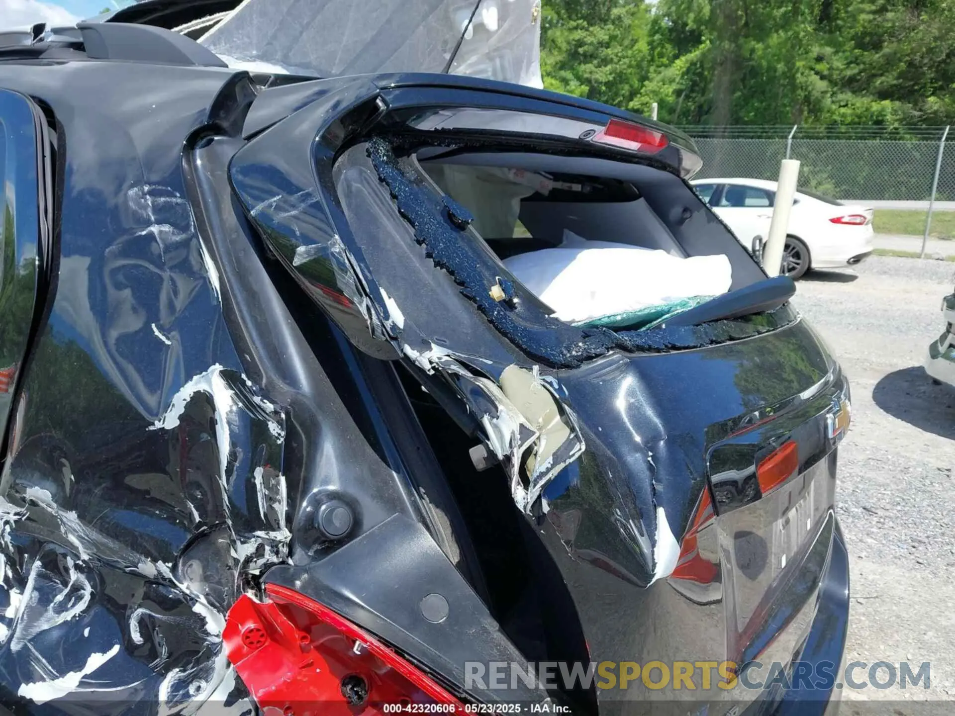 15 fotografías del automóvil dañado KL7CJPSM1NB520493 CHEVROLET TRAX 2022