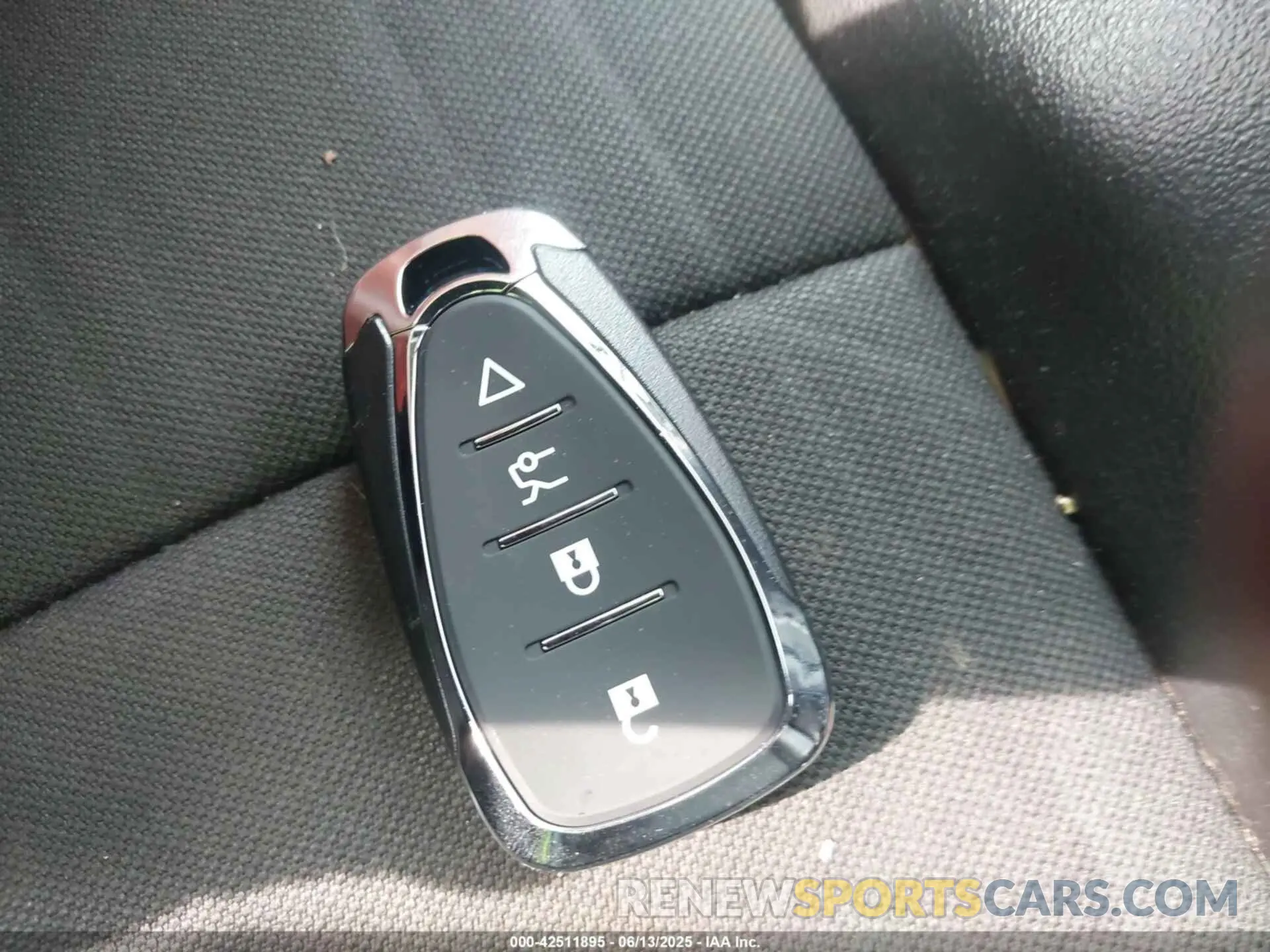 11 fotografías del automóvil dañado KL7CJPSM1NB524916 CHEVROLET TRAX 2022