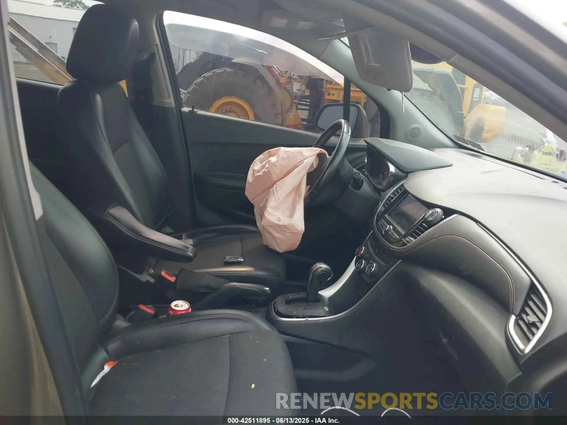 5 fotografías del automóvil dañado KL7CJPSM1NB524916 CHEVROLET TRAX 2022