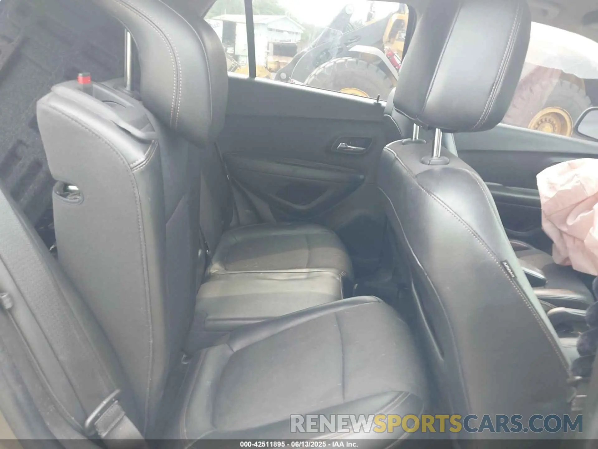 8 fotografías del automóvil dañado KL7CJPSM1NB524916 CHEVROLET TRAX 2022