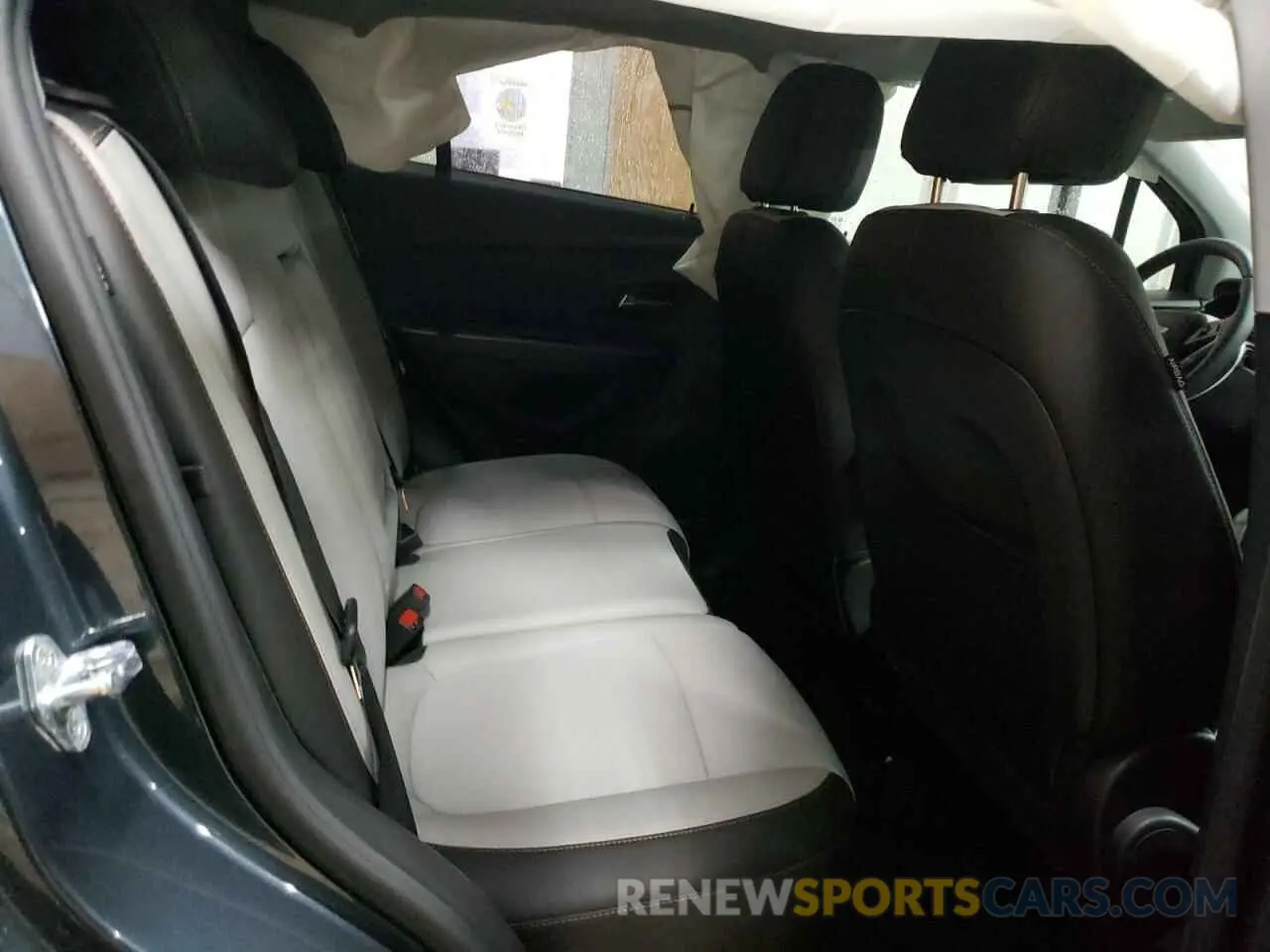 11 fotografías del automóvil dañado KL7CJPSM1NB541148 CHEVROLET TRAX 2022