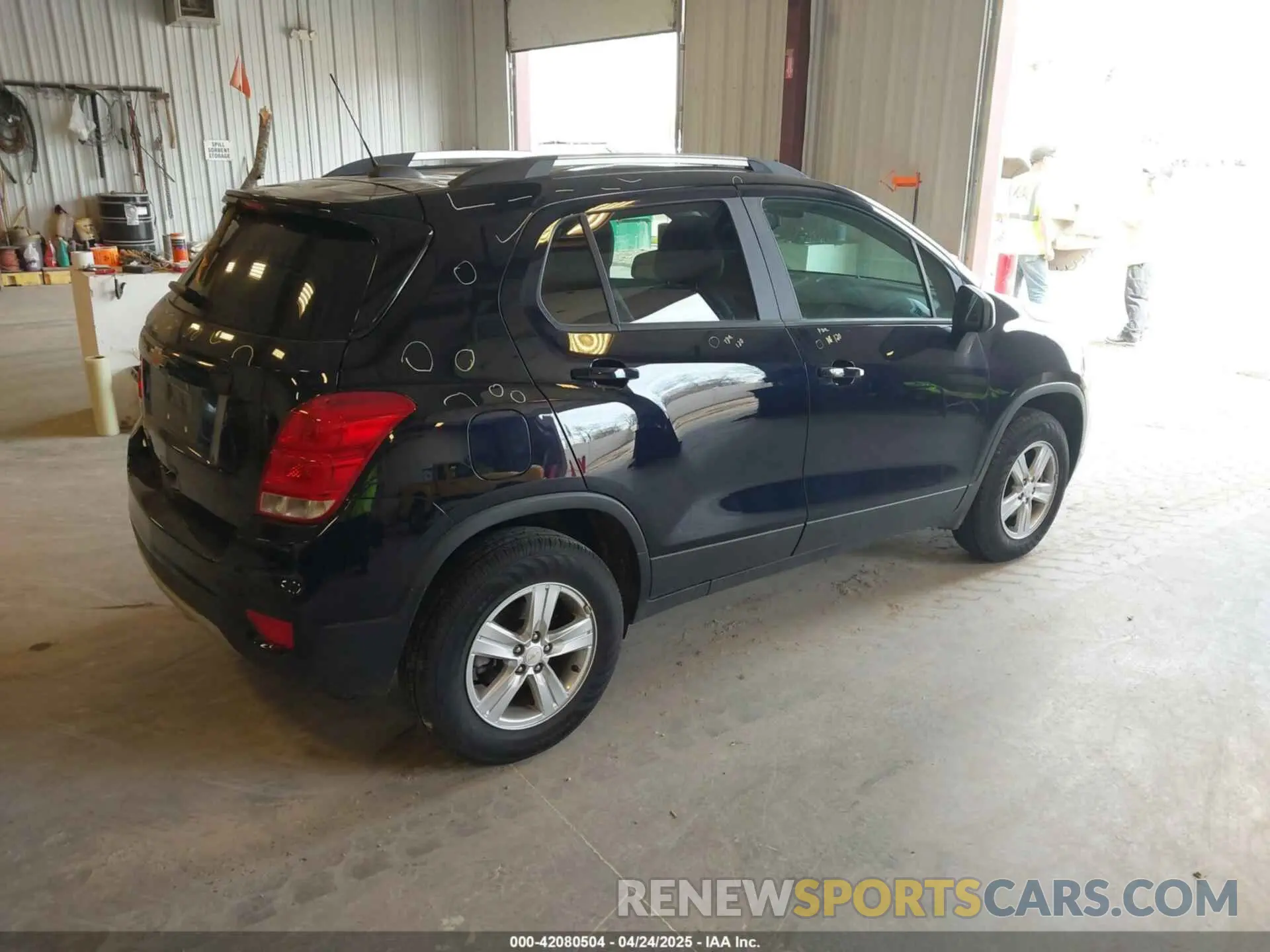 4 fotografías del automóvil dañado KL7CJPSM1NB563974 CHEVROLET TRAX 2022
