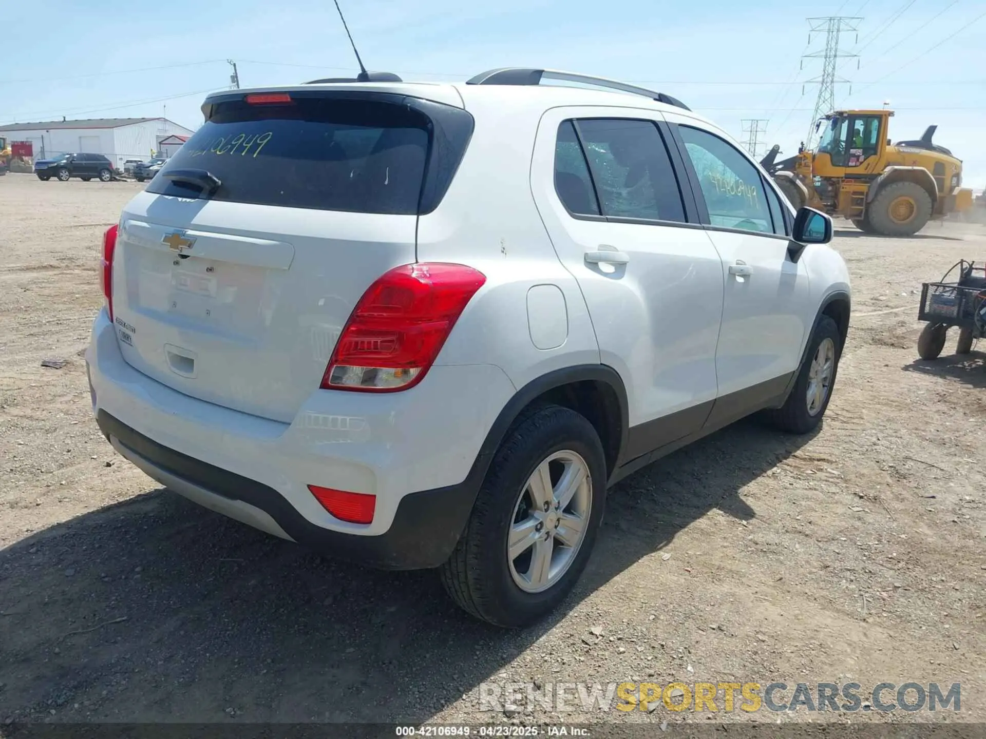 4 fotografías del automóvil dañado KL7CJPSM1NB569189 CHEVROLET TRAX 2022
