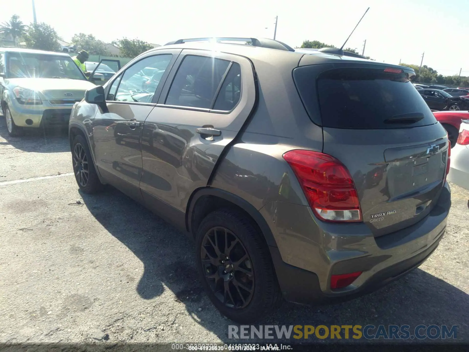 3 fotografías del automóvil dañado KL7CJPSM3NB542396 CHEVROLET TRAX 2022
