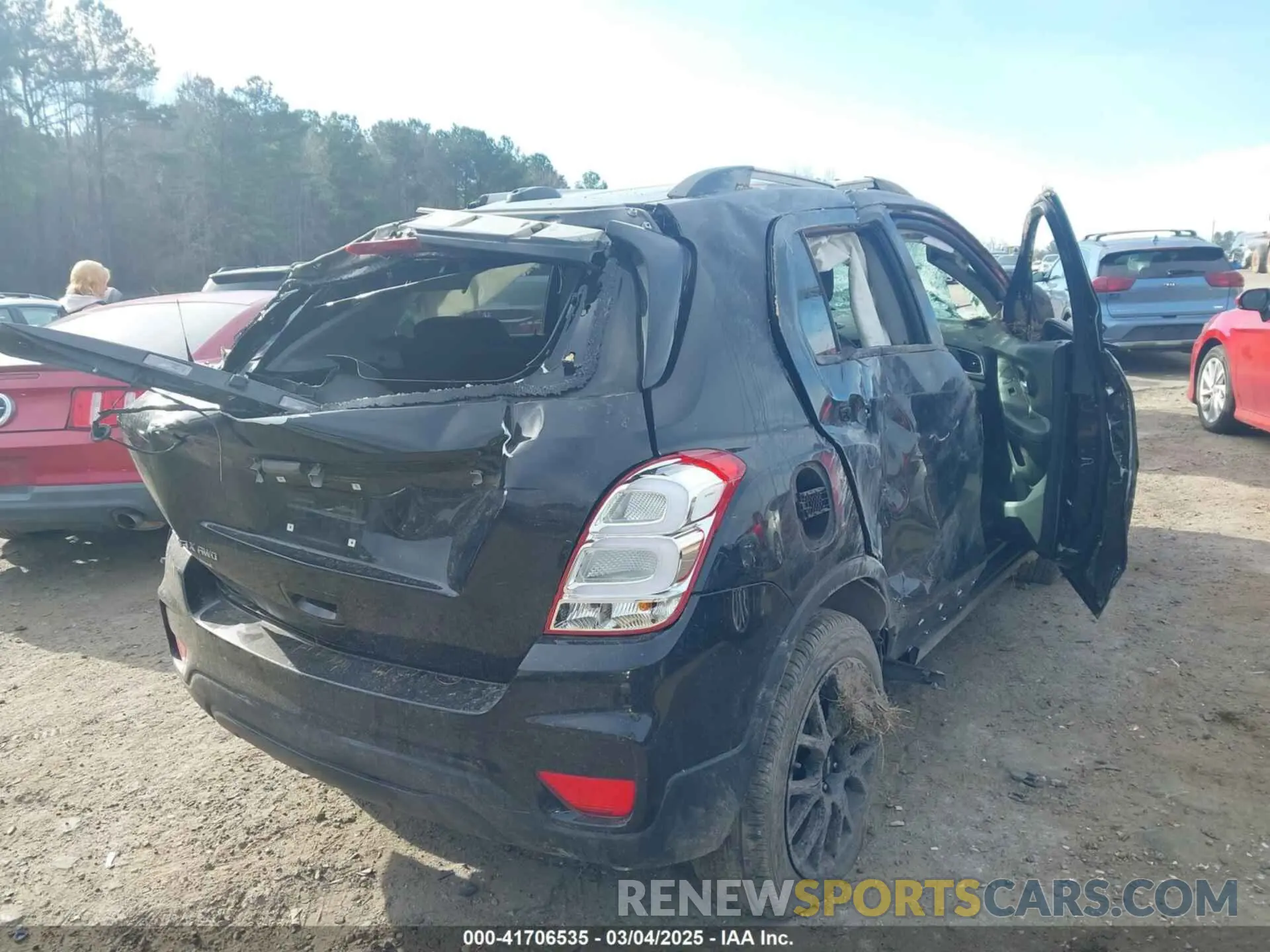 4 fotografías del automóvil dañado KL7CJPSM4NB534680 CHEVROLET TRAX 2022