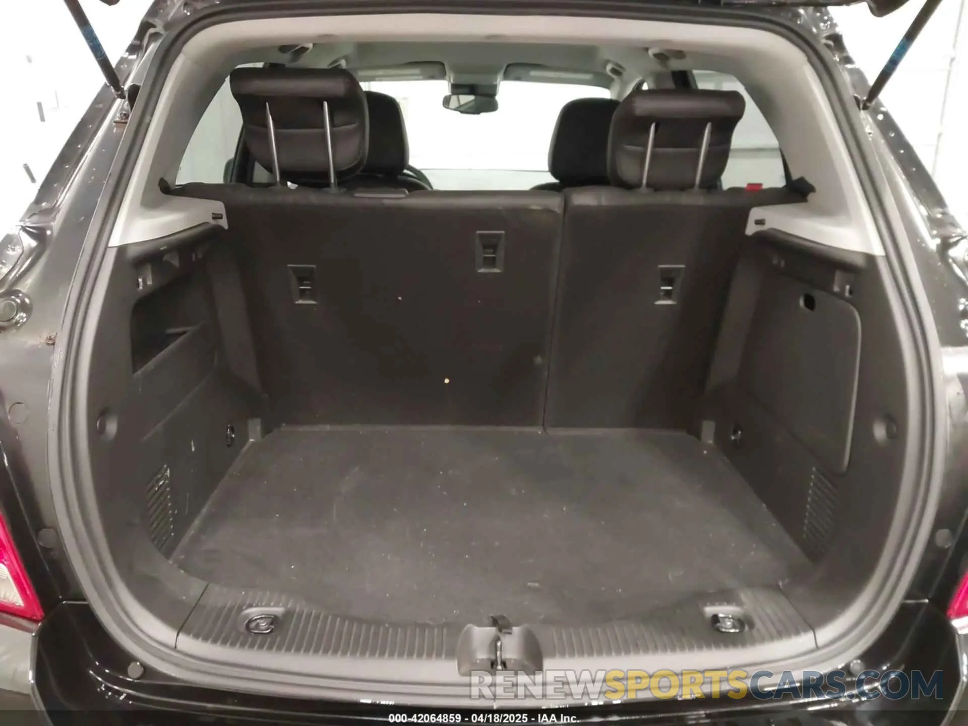 18 fotografías del automóvil dañado KL7CJPSM5NB540262 CHEVROLET TRAX 2022