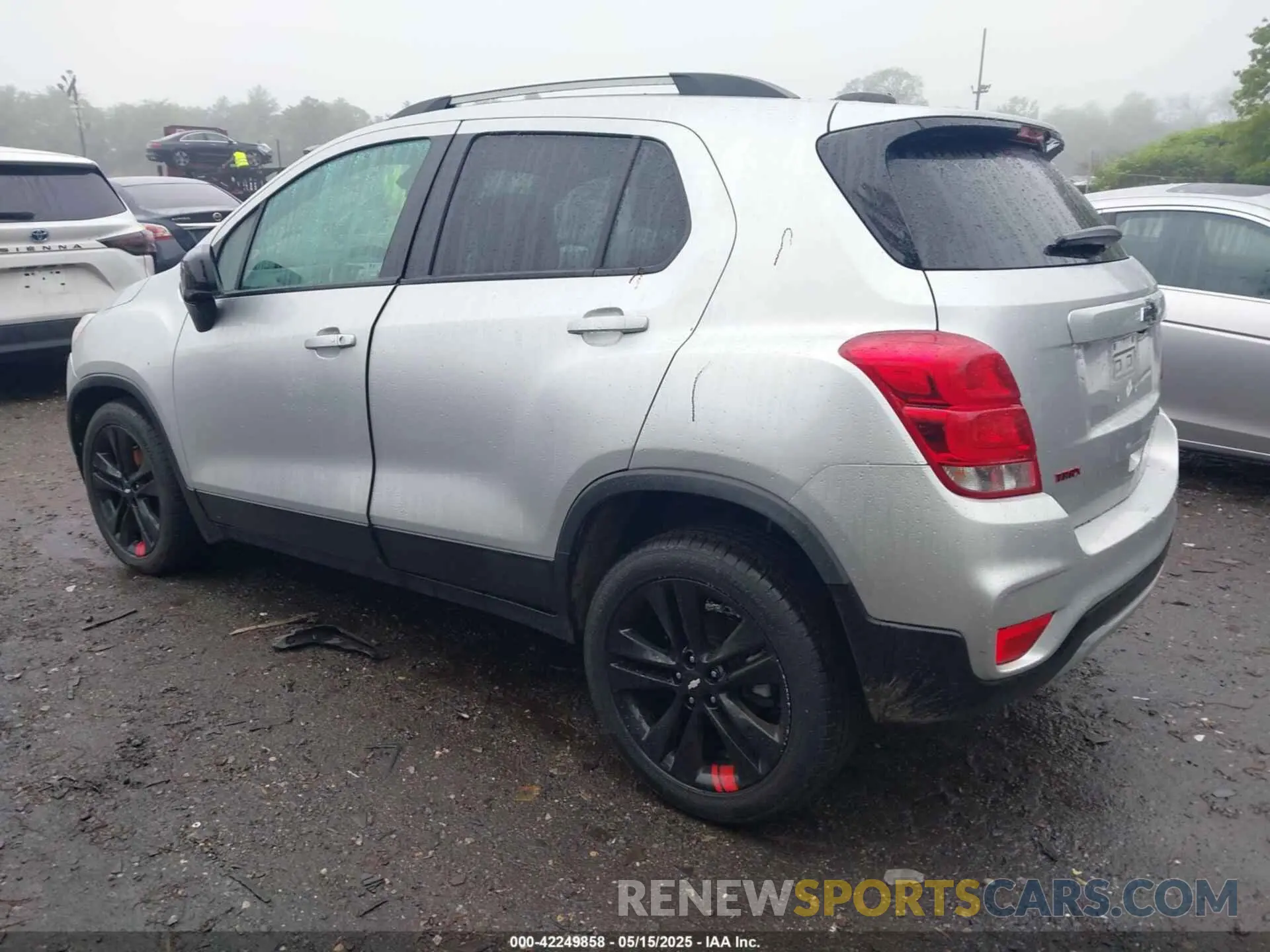 3 fotografías del automóvil dañado KL7CJPSM9NB507961 CHEVROLET TRAX 2022