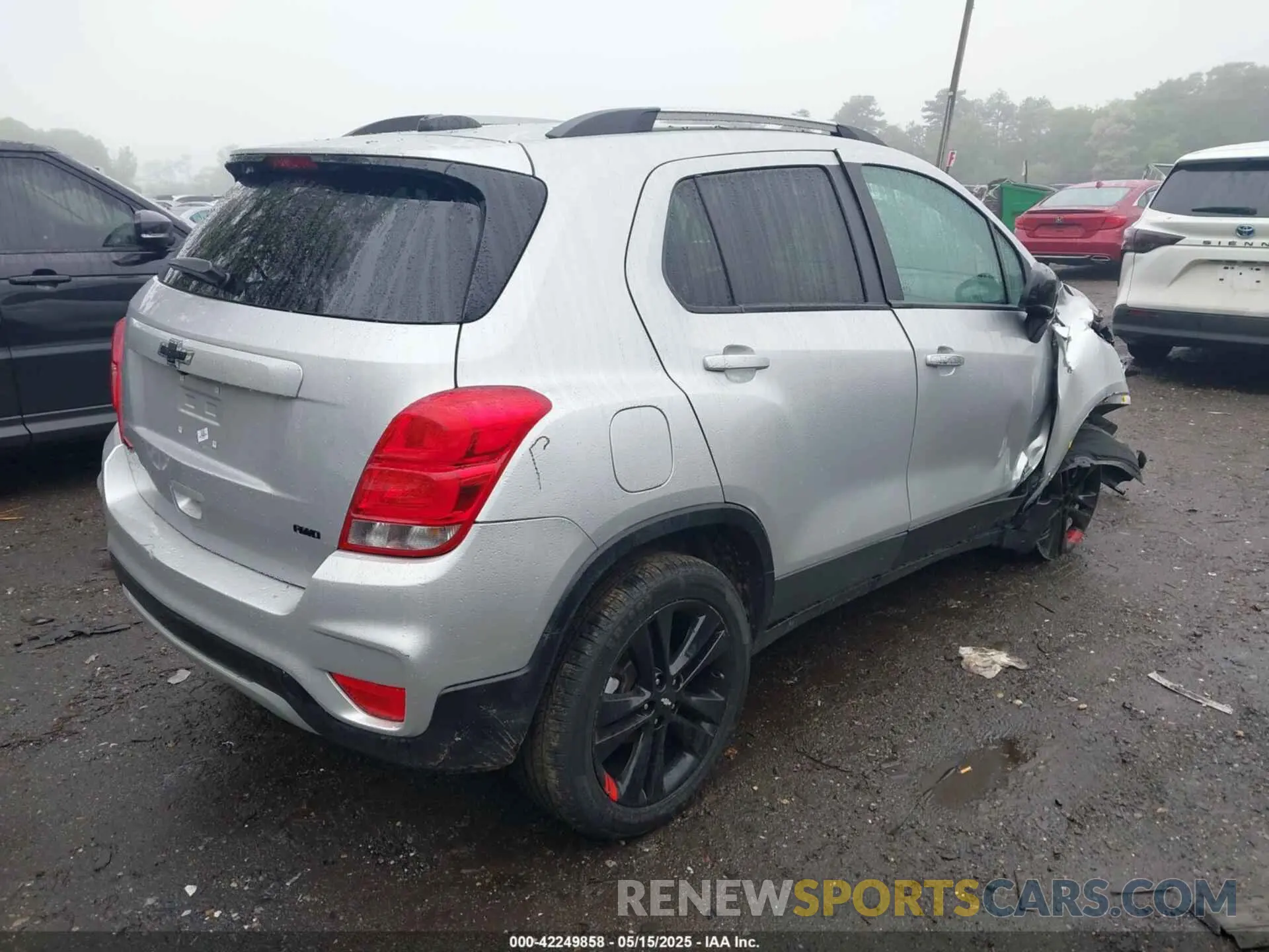 4 fotografías del automóvil dañado KL7CJPSM9NB507961 CHEVROLET TRAX 2022