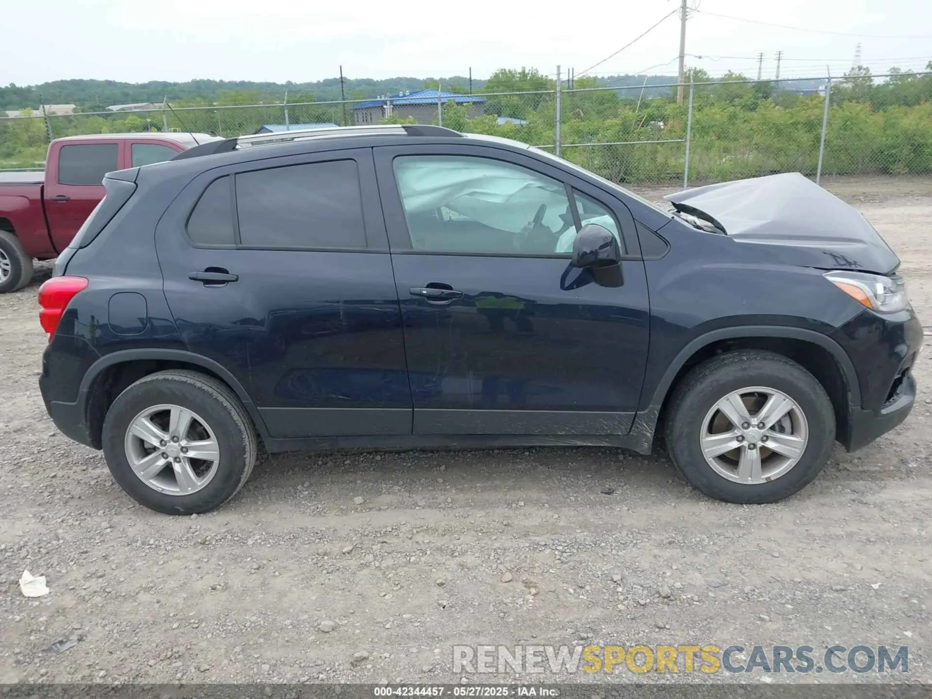 11 fotografías del automóvil dañado KL7CJPSM9NB516854 CHEVROLET TRAX 2022