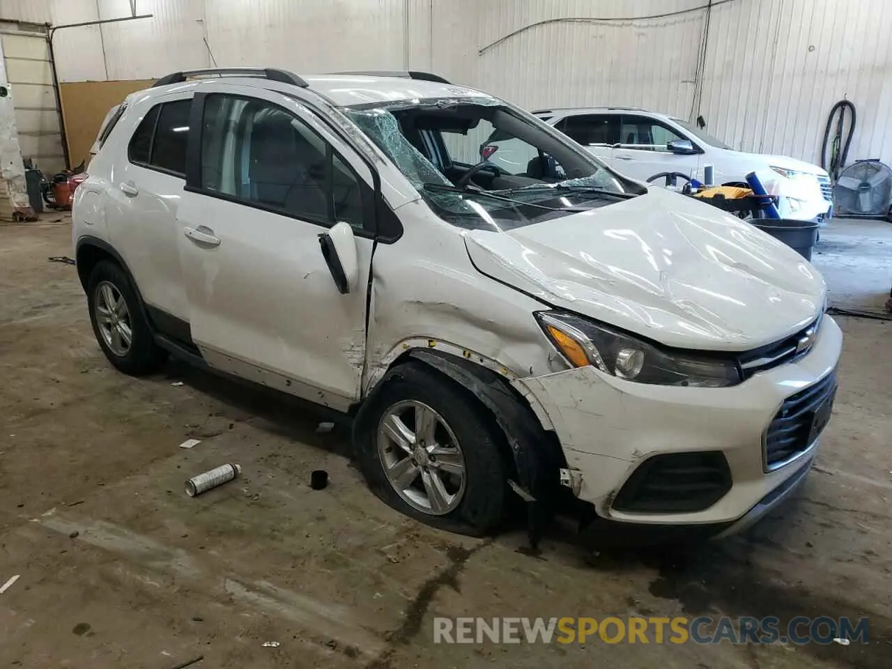 4 fotografías del automóvil dañado KL7CJPSMXNB528110 CHEVROLET TRAX 2022