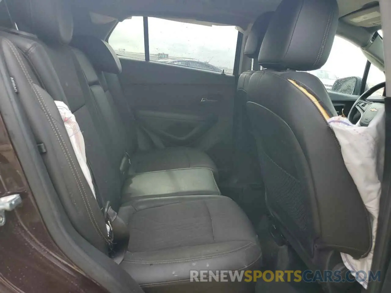 11 fotografías del automóvil dañado KL7CJPSMXNB535803 CHEVROLET TRAX 2022