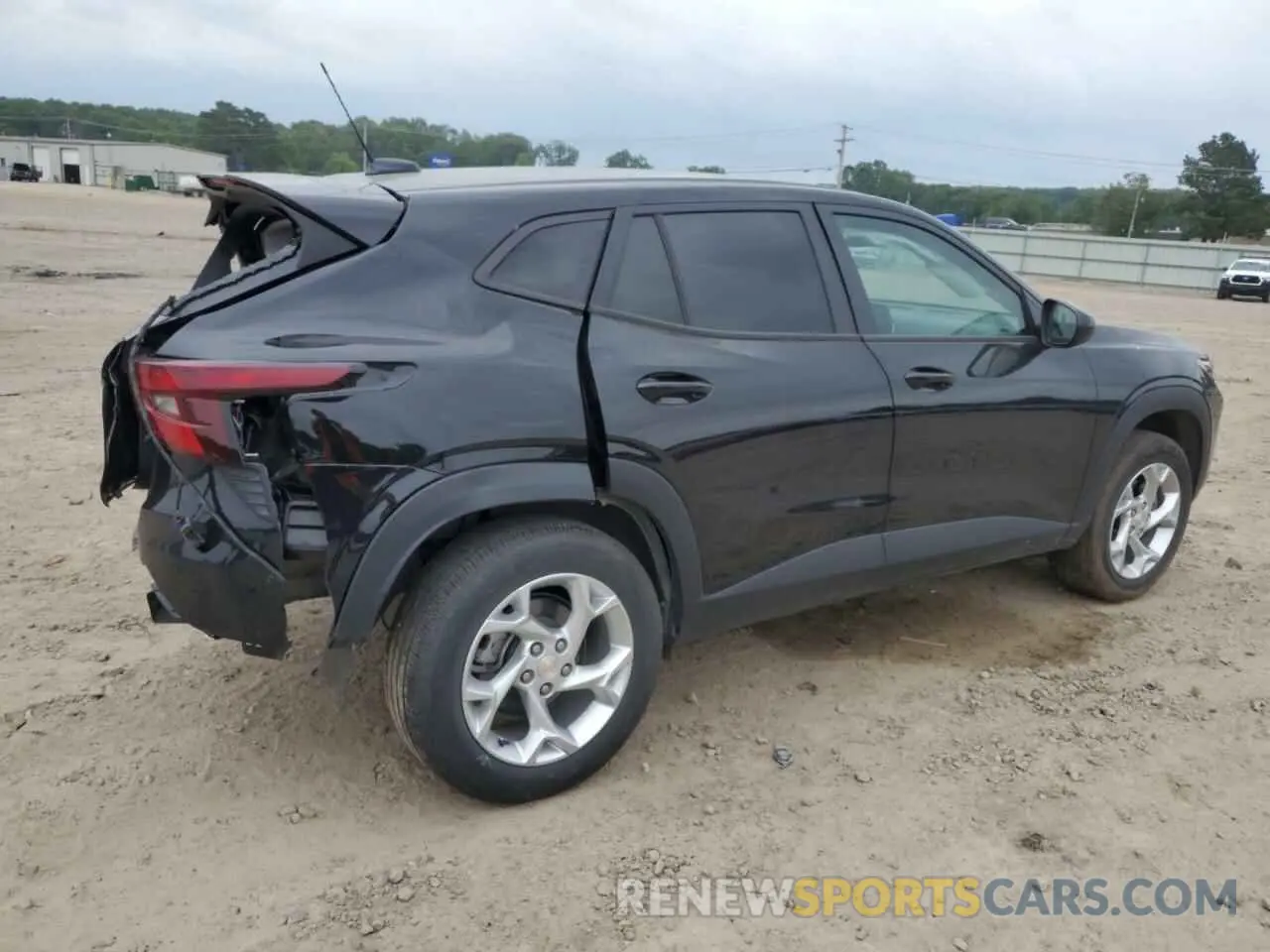 3 fotografías del automóvil dañado KL77LFE21RC161632 CHEVROLET TRAX 2024
