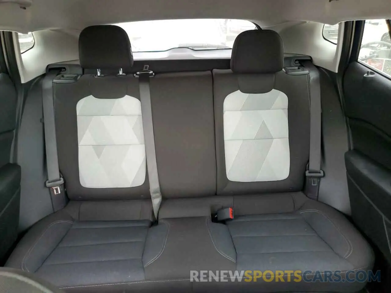 10 fotografías del automóvil dañado KL77LFE22RC136318 CHEVROLET TRAX 2024