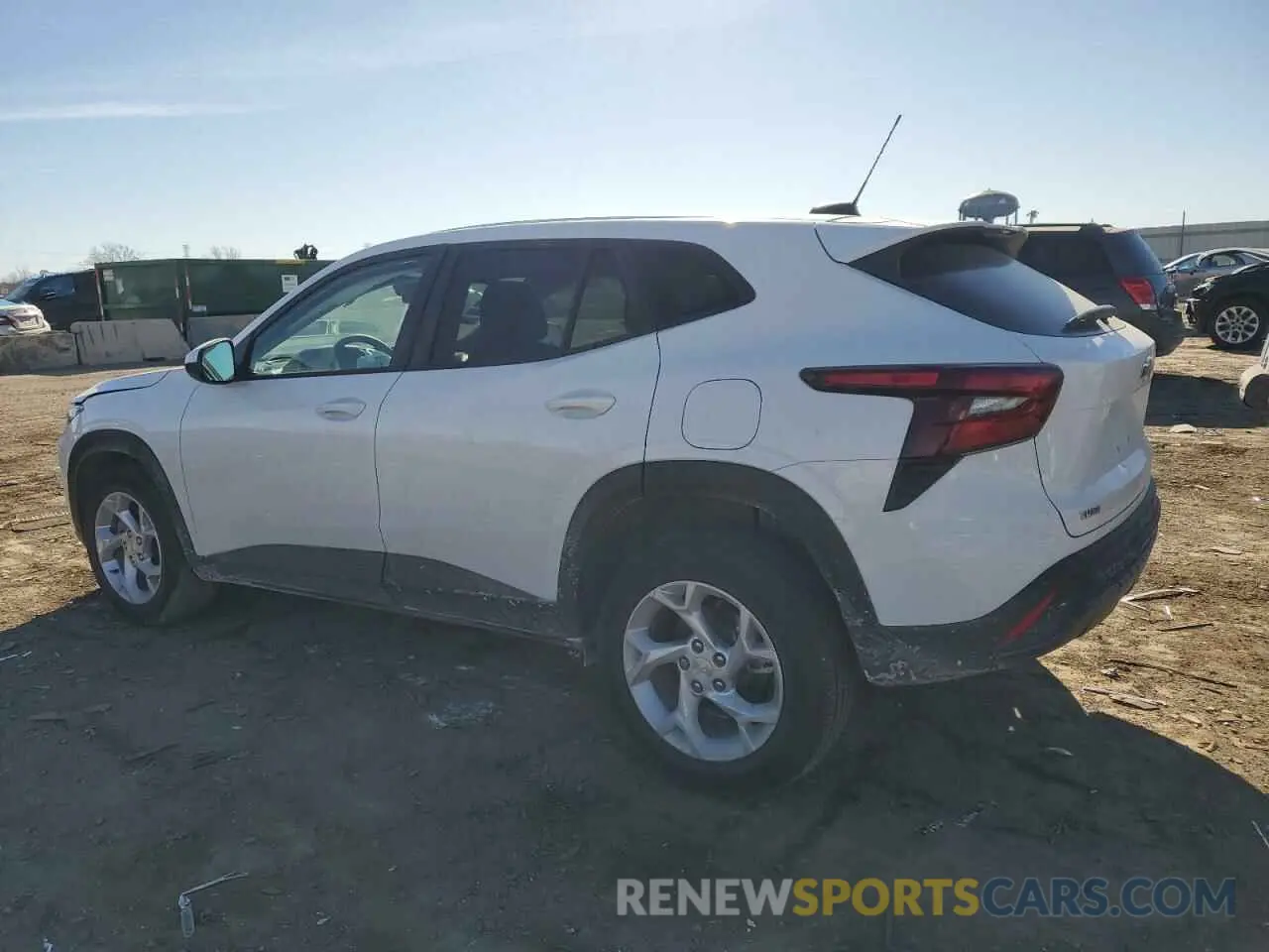 2 fotografías del automóvil dañado KL77LFE22RC151823 CHEVROLET TRAX 2024