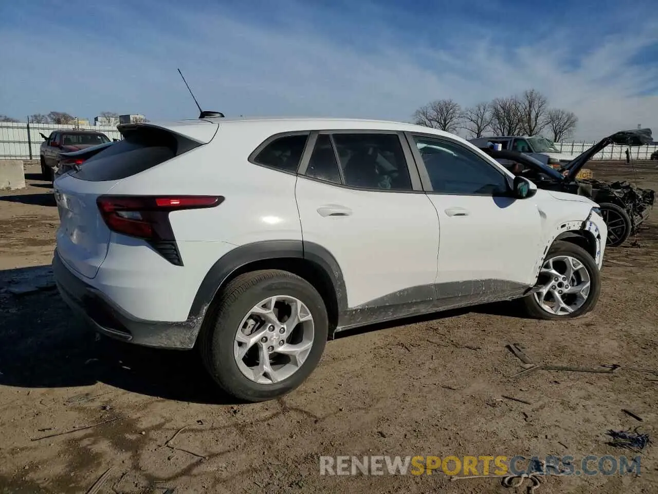 3 fotografías del automóvil dañado KL77LFE22RC151823 CHEVROLET TRAX 2024