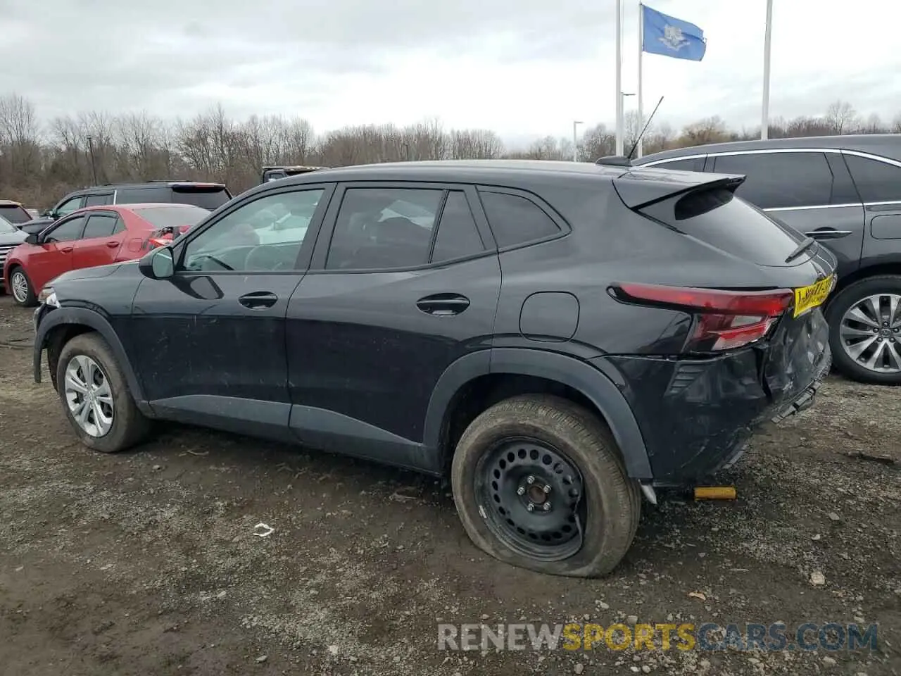 2 fotografías del automóvil dañado KL77LFE22RC194249 CHEVROLET TRAX 2024