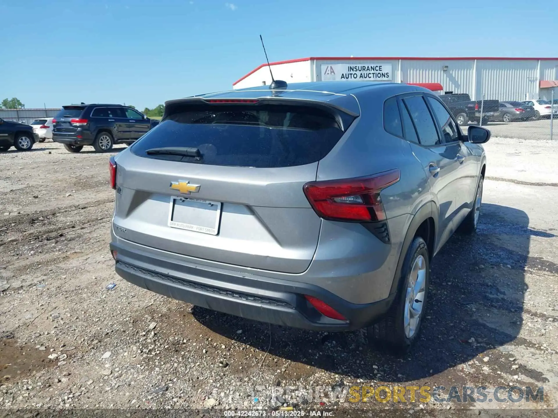 4 fotografías del automóvil dañado KL77LFE23RC112402 CHEVROLET TRAX 2024