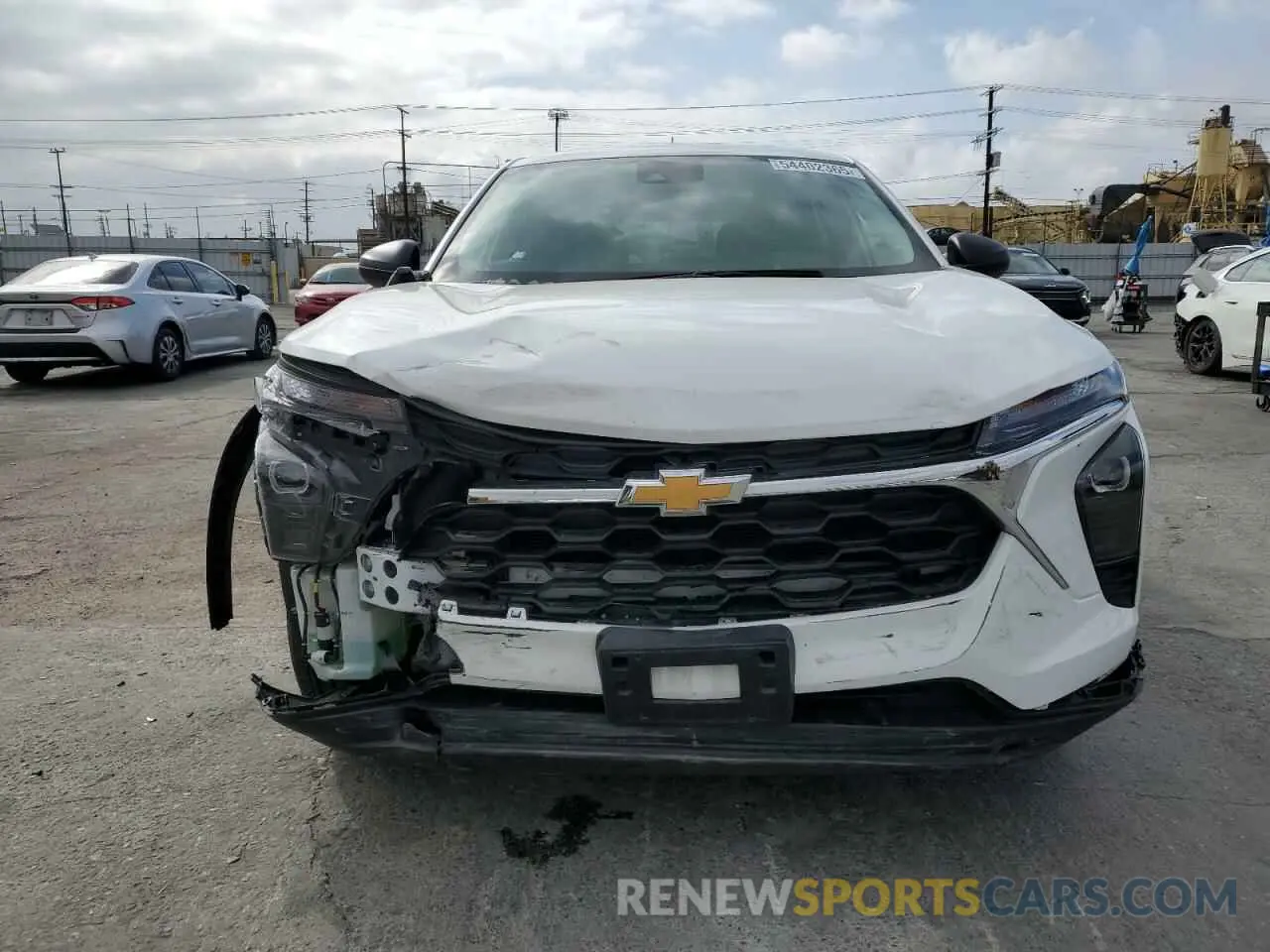 5 fotografías del automóvil dañado KL77LFE23RC231292 CHEVROLET TRAX 2024