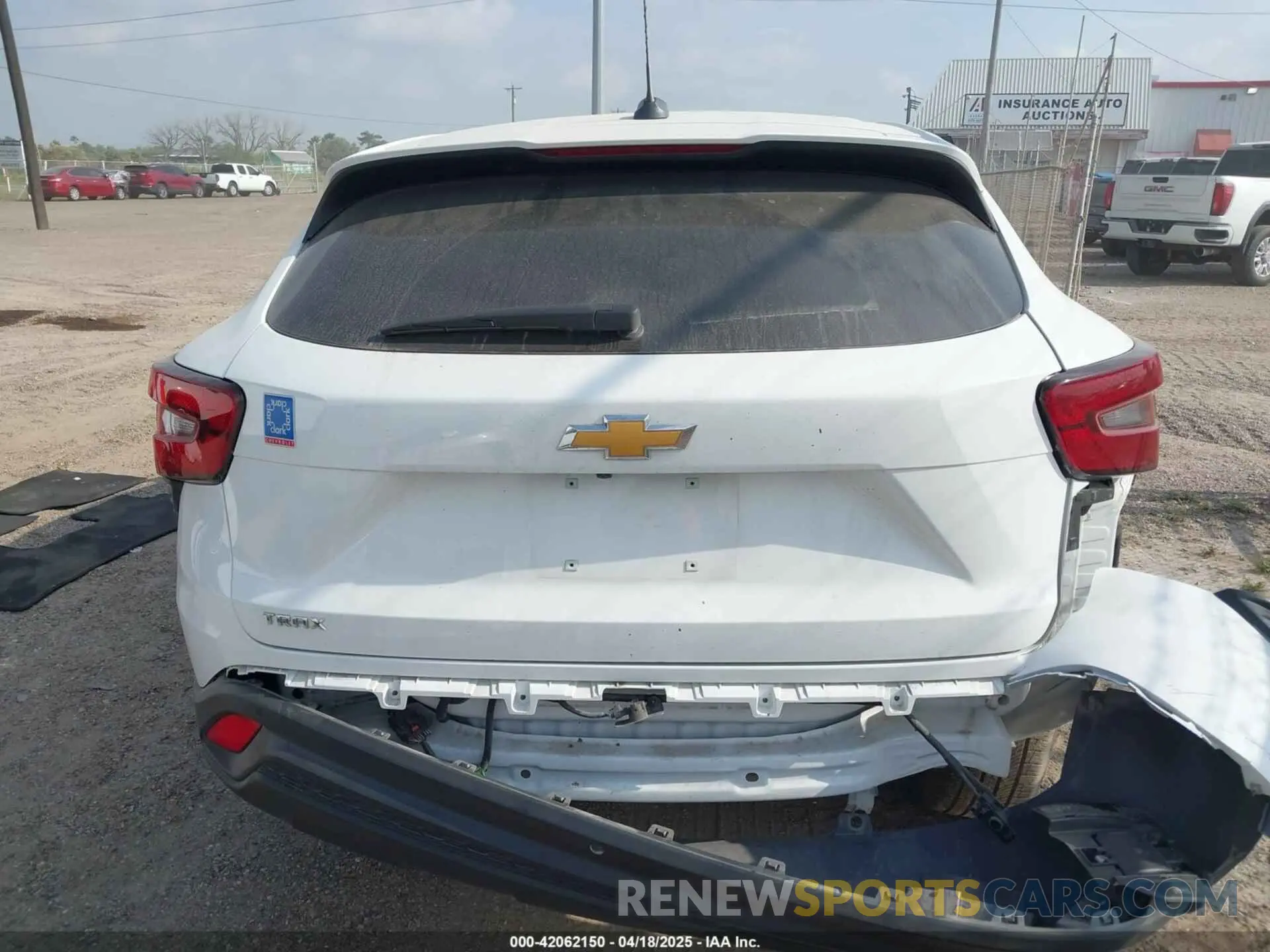 16 fotografías del automóvil dañado KL77LFE24RC166369 CHEVROLET TRAX 2024