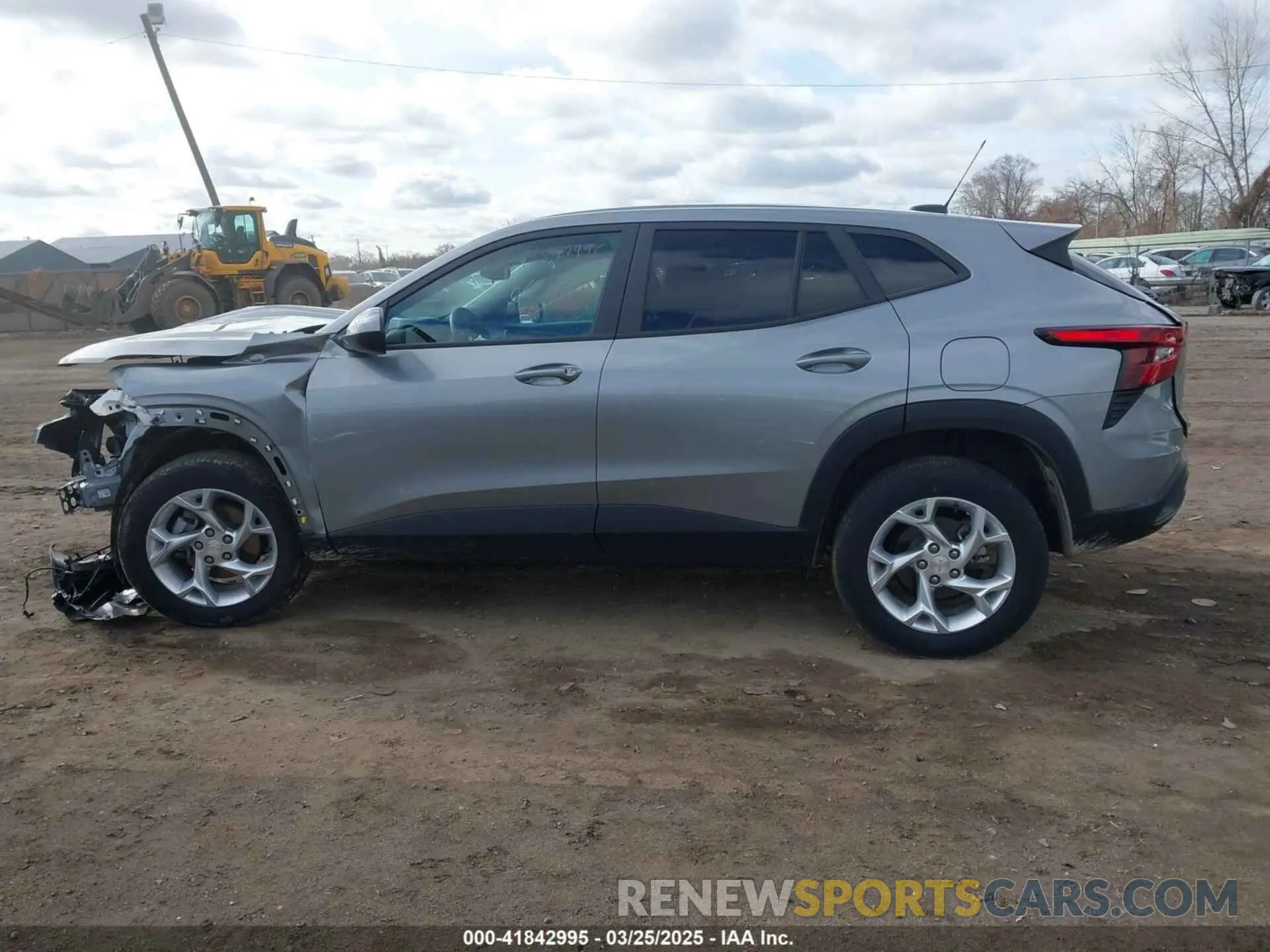 13 fotografías del automóvil dañado KL77LFE25RC020837 CHEVROLET TRAX 2024