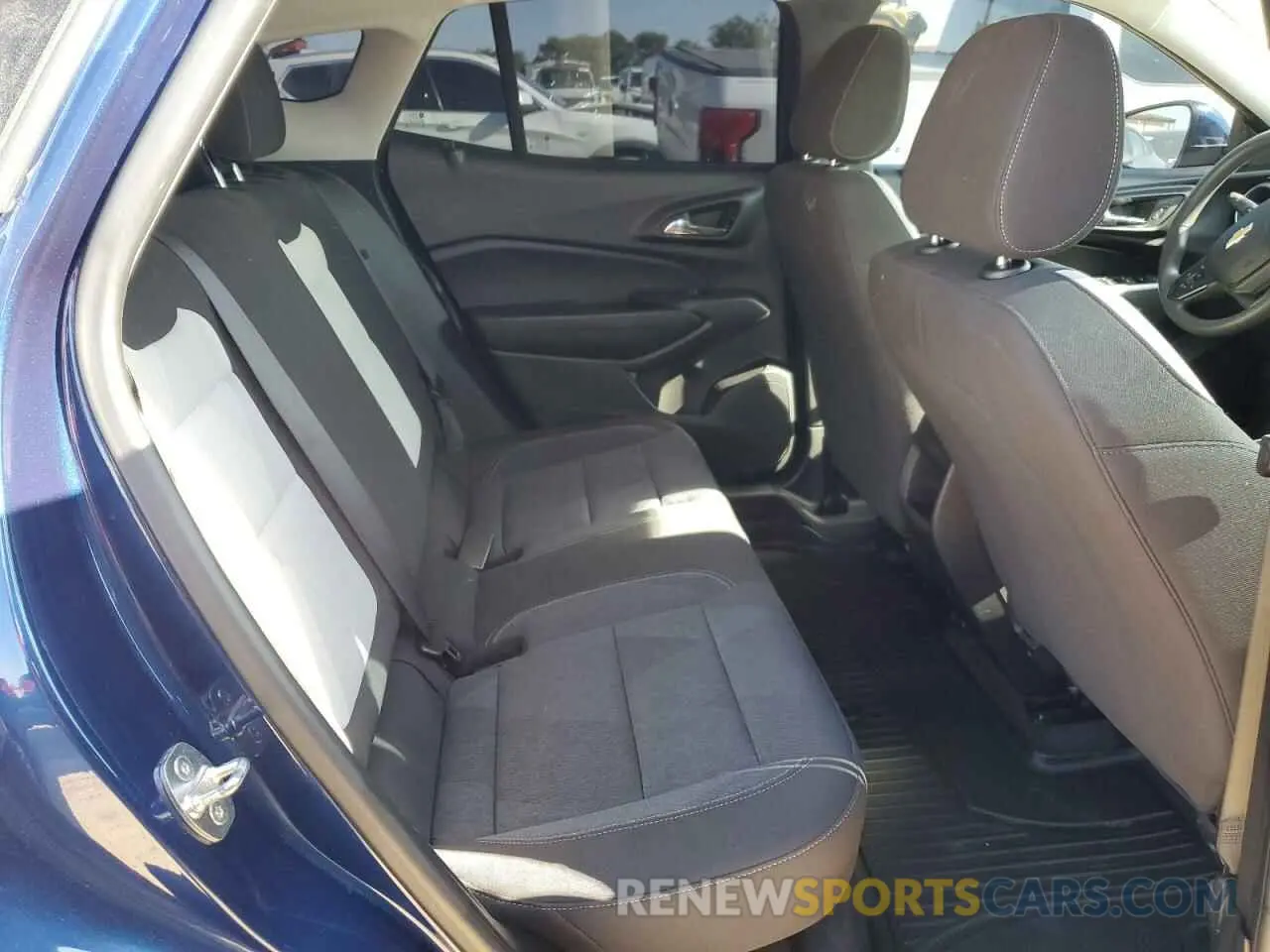 10 fotografías del automóvil dañado KL77LFE25RC073103 CHEVROLET TRAX 2024