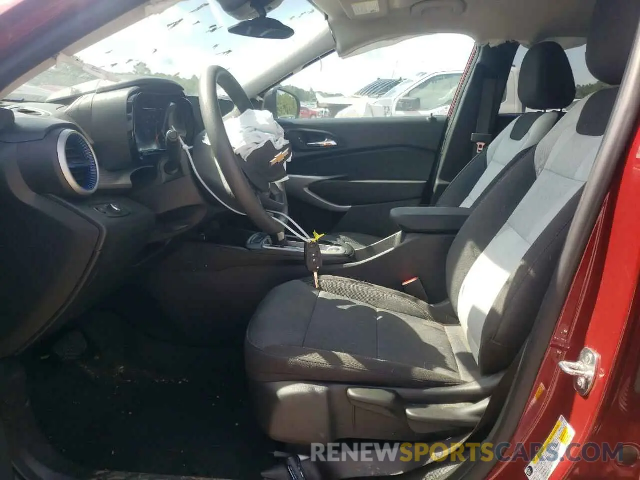 7 fotografías del automóvil dañado KL77LFE25RC077250 CHEVROLET TRAX 2024