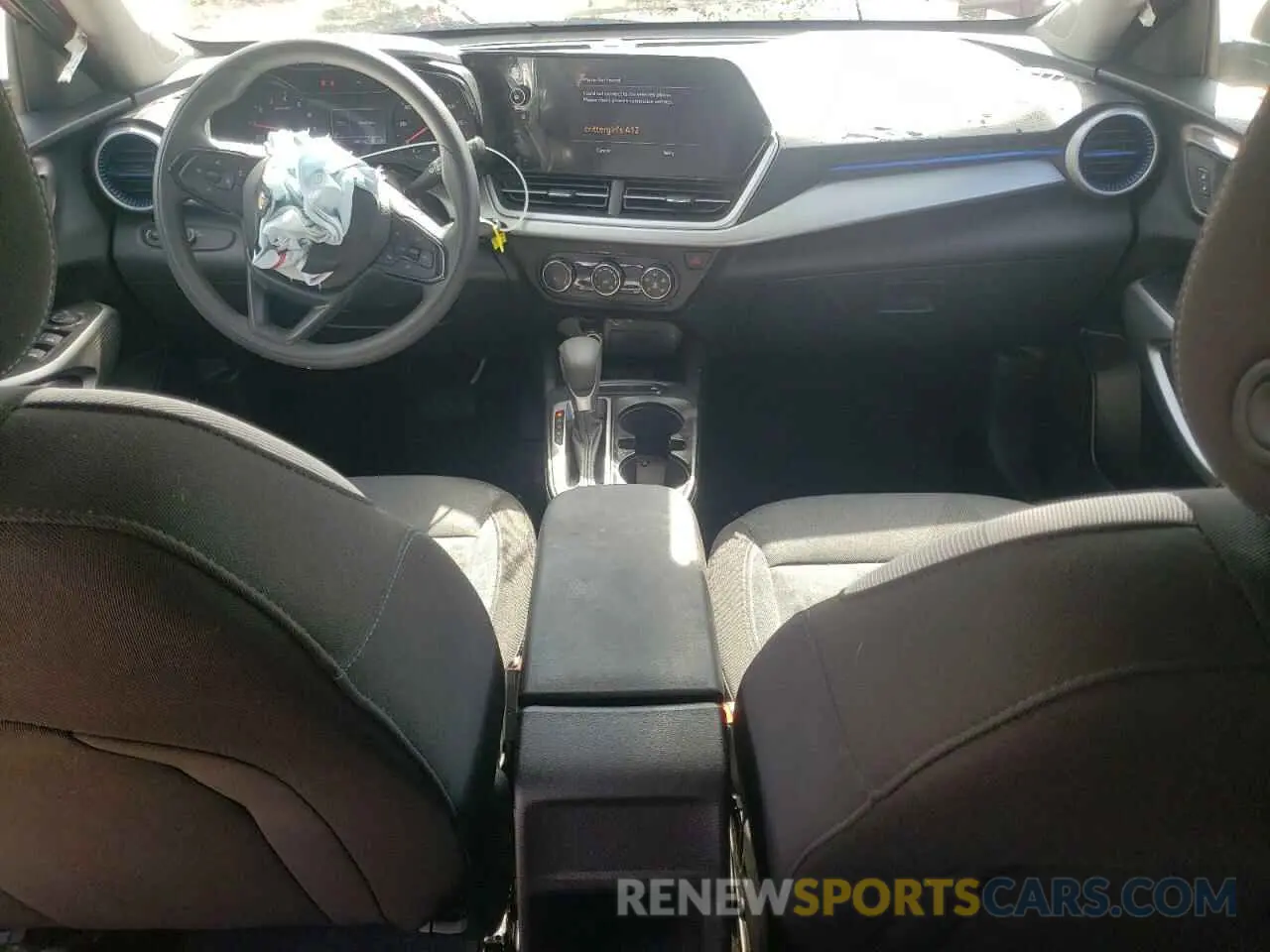 8 fotografías del automóvil dañado KL77LFE25RC077250 CHEVROLET TRAX 2024