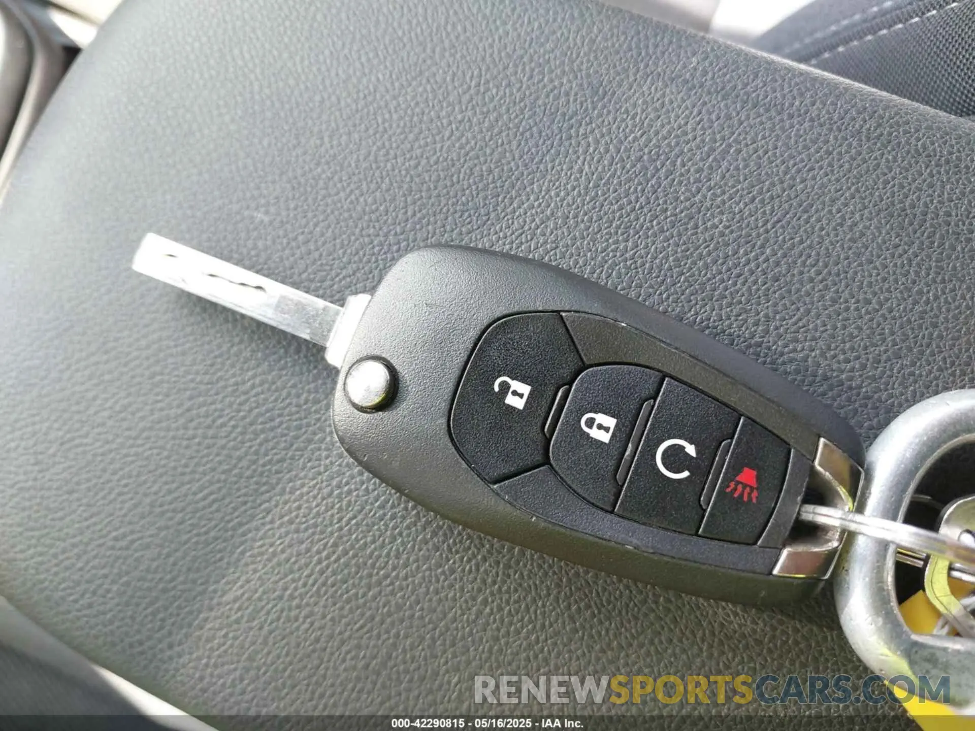 11 fotografías del automóvil dañado KL77LFE25RC166283 CHEVROLET TRAX 2024