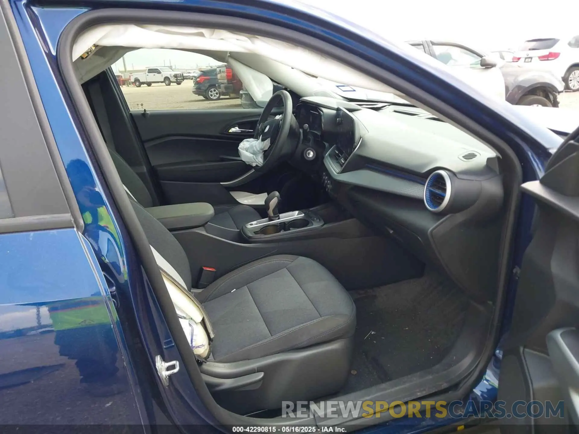 5 fotografías del automóvil dañado KL77LFE25RC166283 CHEVROLET TRAX 2024
