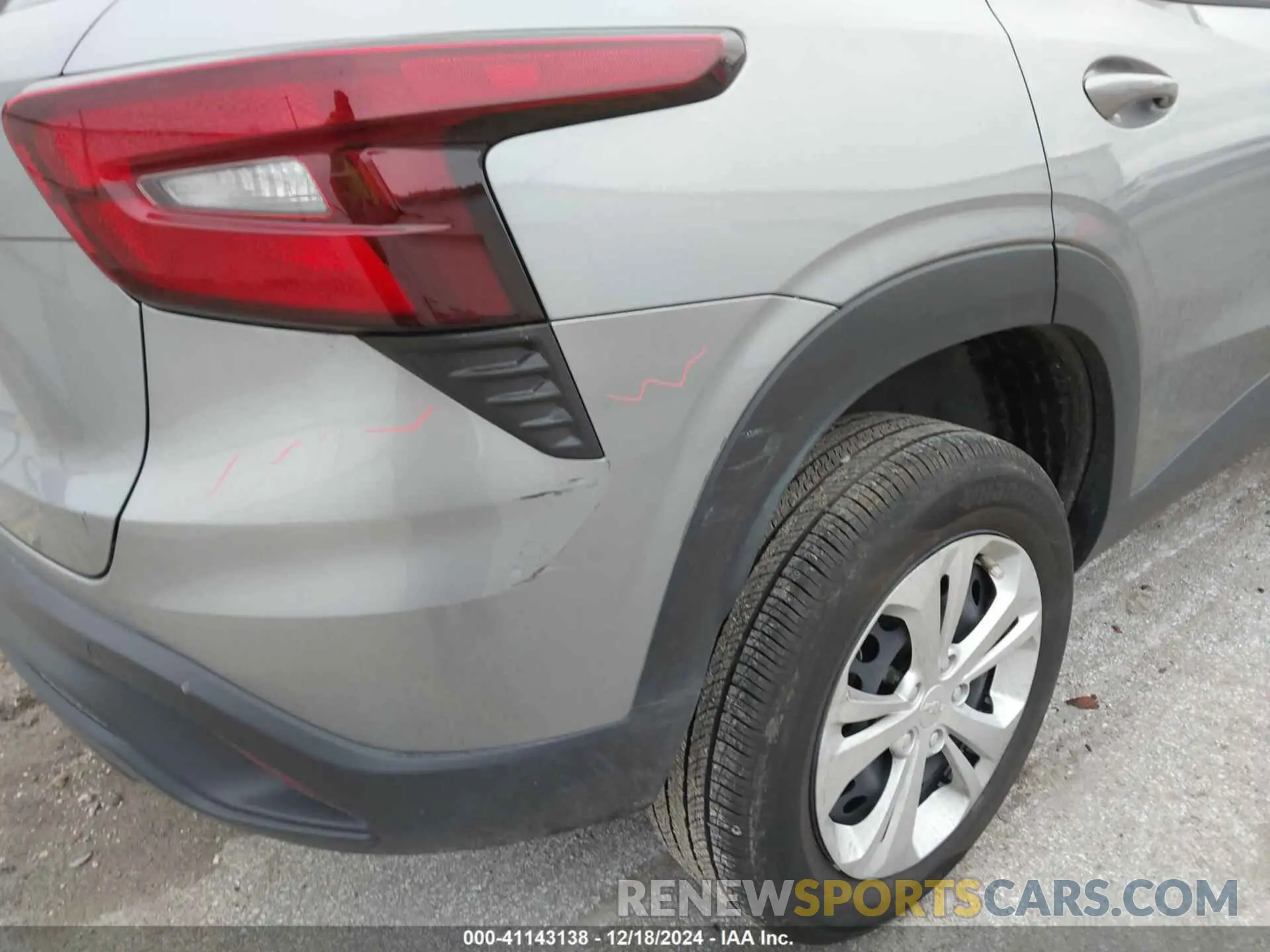 20 fotografías del automóvil dañado KL77LFE25RC183309 CHEVROLET TRAX 2024