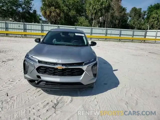 12 fotografías del automóvil dañado KL77LFE26RC203907 CHEVROLET TRAX 2024
