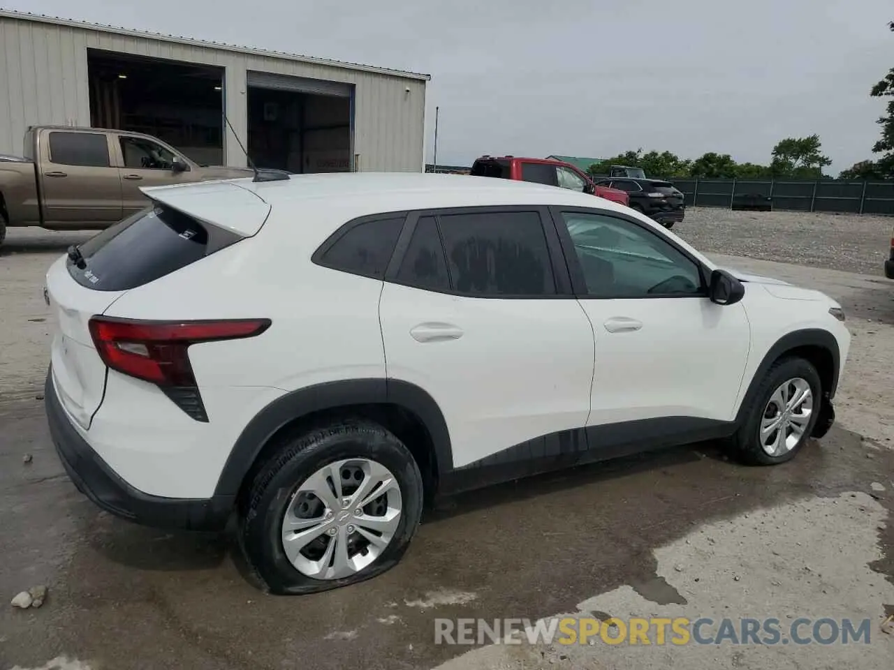 3 fotografías del automóvil dañado KL77LFE27RC019897 CHEVROLET TRAX 2024
