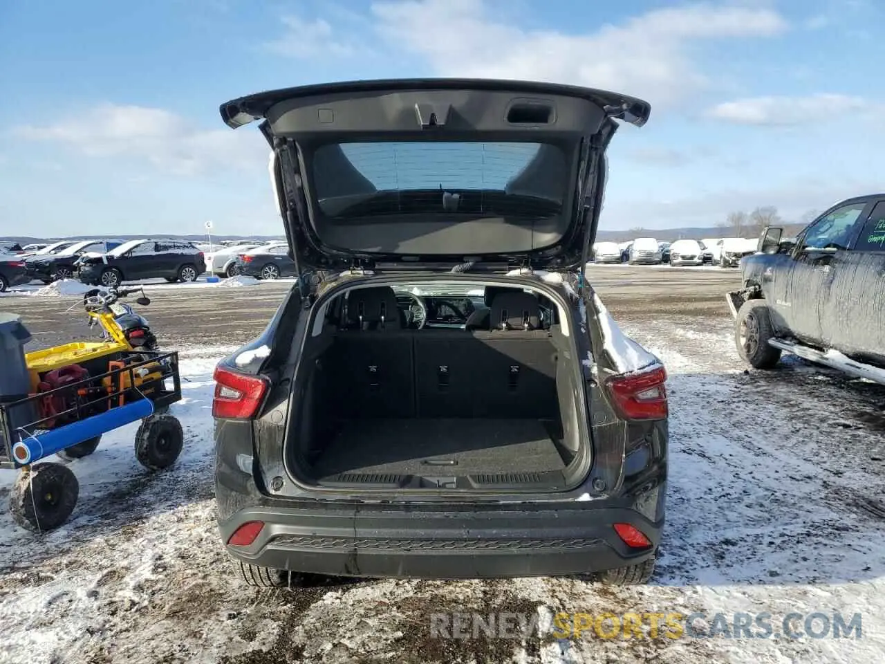 6 fotografías del automóvil dañado KL77LFE27RC041351 CHEVROLET TRAX 2024