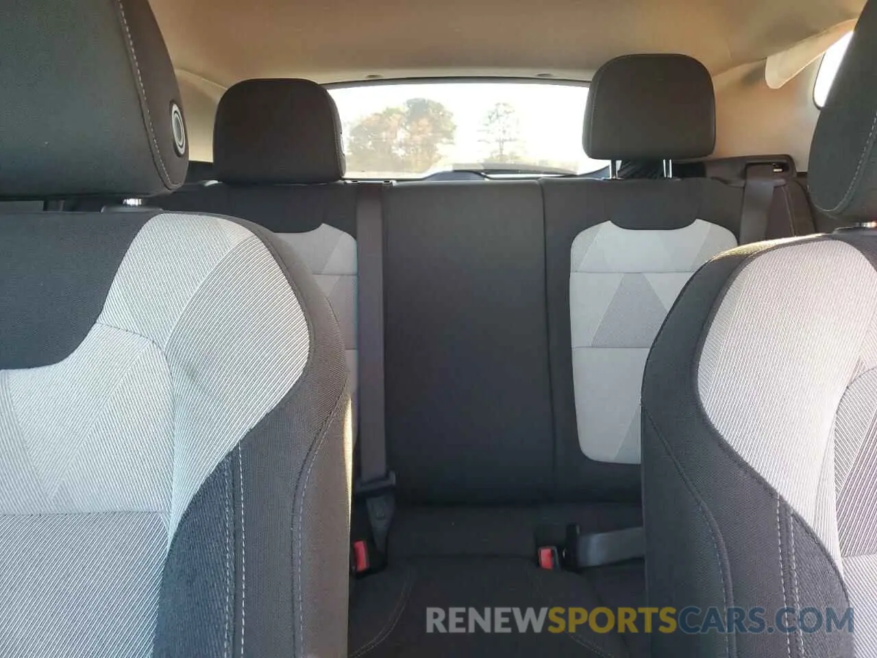 10 fotografías del automóvil dañado KL77LFE27RC046761 CHEVROLET TRAX 2024
