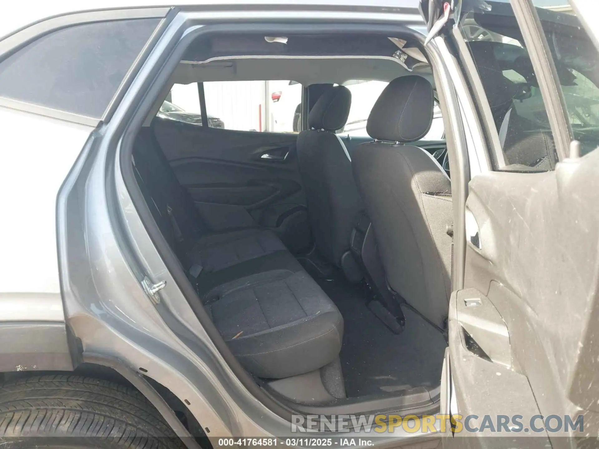 8 fotografías del automóvil dañado KL77LFE27RC050583 CHEVROLET TRAX 2024