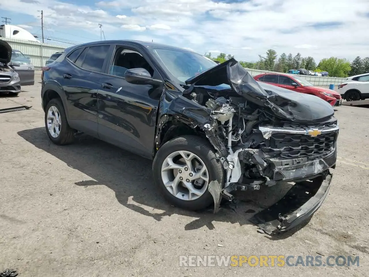 4 fotografías del automóvil dañado KL77LFE27RC092963 CHEVROLET TRAX 2024