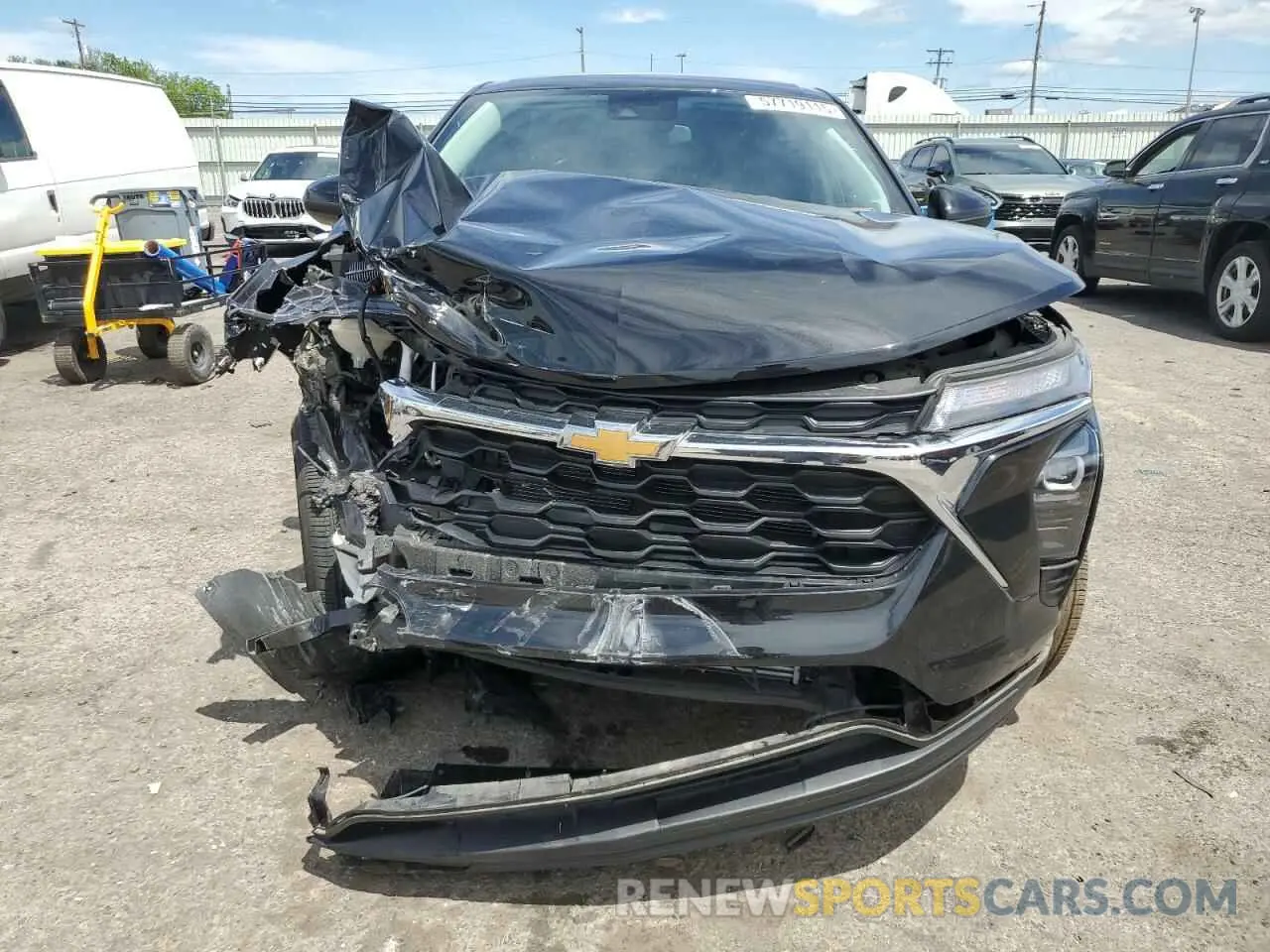 5 fotografías del automóvil dañado KL77LFE27RC092963 CHEVROLET TRAX 2024